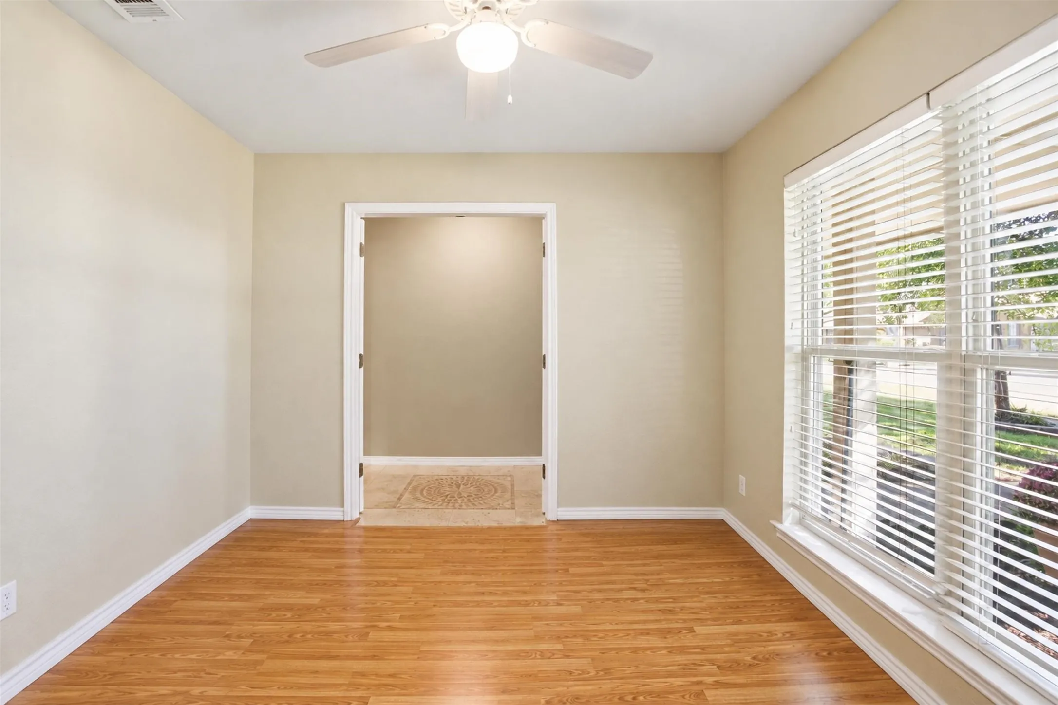 Another look at this versatile room, ready to become whatever suits your lifestyle.