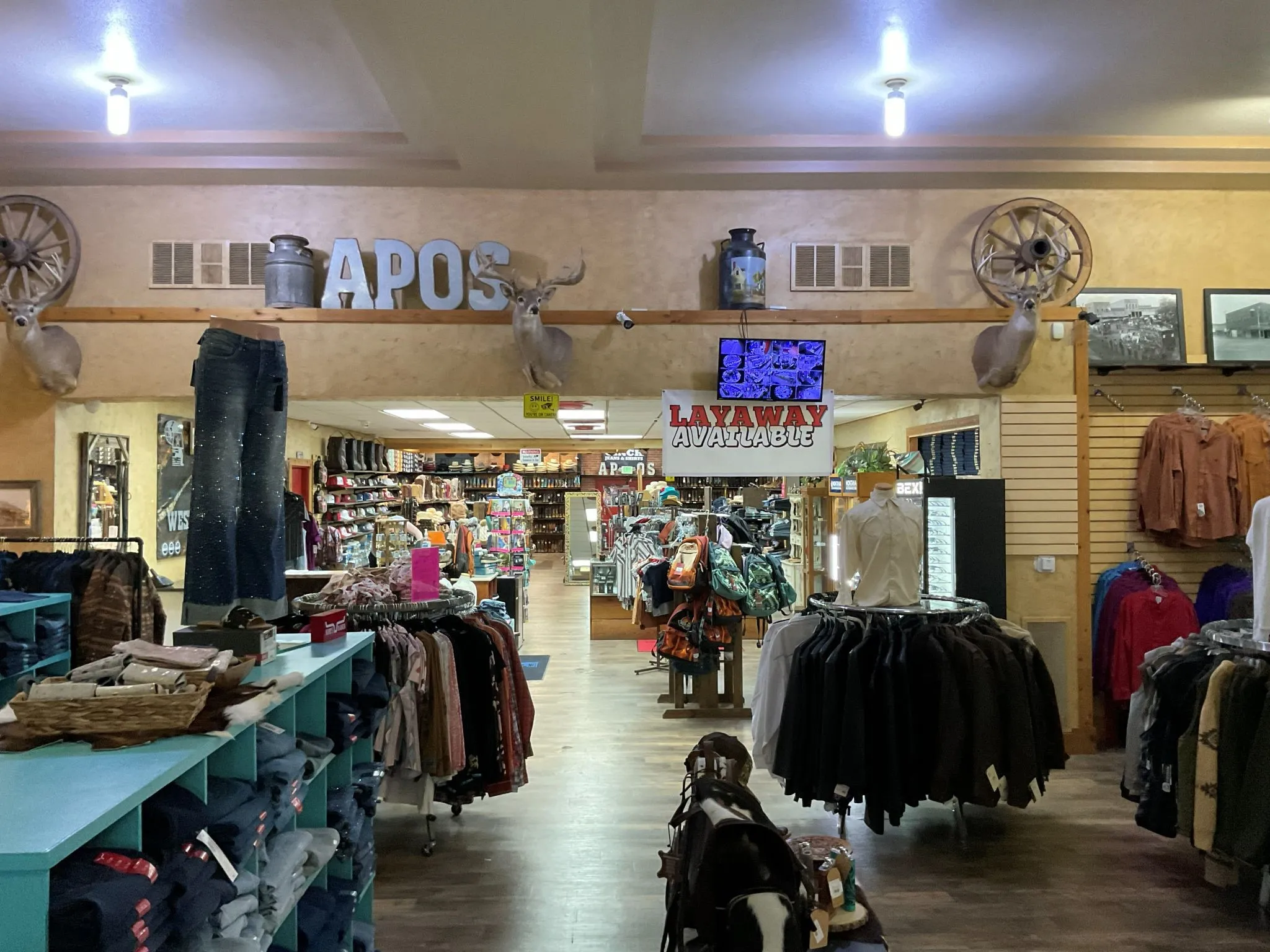 Retail For Sale in Johnson County , 110 N Caddo Street, Cleburne, Texas 76031, 0, 0, Garage spaces, 0 Sqft, built in 1900, mls#21403006, Real Estate Agent in Cleburne, Homes For Sale in Johnson county, Homes For Sale in Cleburne, Realtor in Cleburne Texas, Real Estate Brokerage Independent Realty Texas, Luminita Cordes Realtor