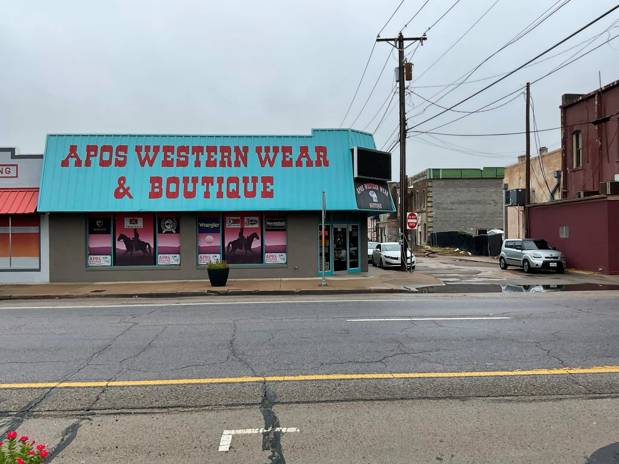 Retail For Sale in Johnson County , 110 N Caddo Street, Cleburne, Texas 76031, 0, 0, Garage spaces, 0 Sqft, built in 1900, mls#21403006, Real Estate Agent in Cleburne, Homes For Sale in Johnson county, Homes For Sale in Cleburne, Realtor in Cleburne Texas, Real Estate Brokerage Independent Realty Texas, Luminita Cordes Realtor
