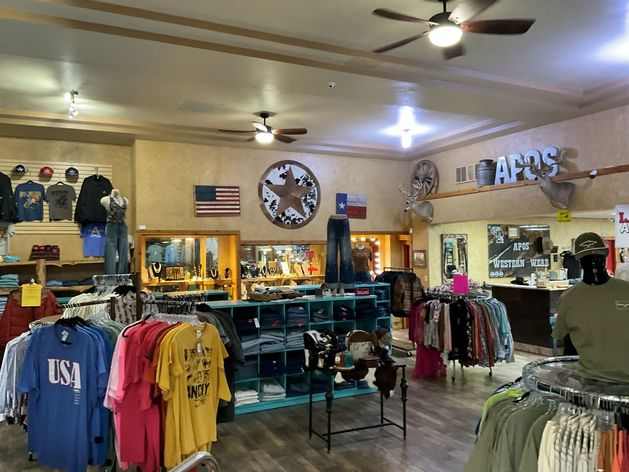 Retail For Sale in Johnson County , 110 N Caddo Street, Cleburne, Texas 76031, 0, 0, Garage spaces, 0 Sqft, built in 1900, mls#21403006, Real Estate Agent in Cleburne, Homes For Sale in Johnson county, Homes For Sale in Cleburne, Realtor in Cleburne Texas, Real Estate Brokerage Independent Realty Texas, Luminita Cordes Realtor