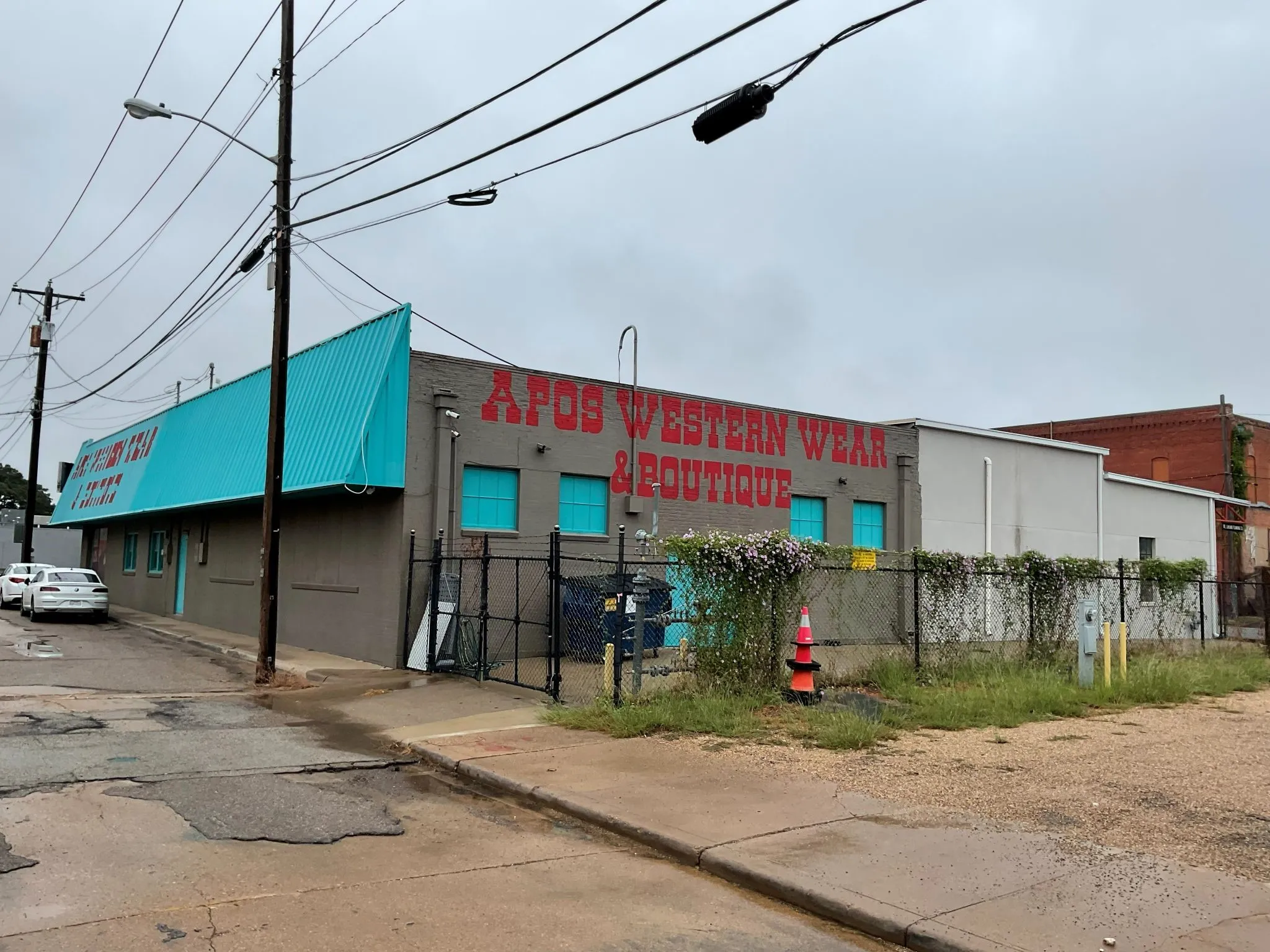 Retail For Sale in Johnson County , 110 N Caddo Street, Cleburne, Texas 76031, 0, 0, Garage spaces, 0 Sqft, built in 1900, mls#21403006, Real Estate Agent in Cleburne, Homes For Sale in Johnson county, Homes For Sale in Cleburne, Realtor in Cleburne Texas, Real Estate Brokerage Independent Realty Texas, Luminita Cordes Realtor