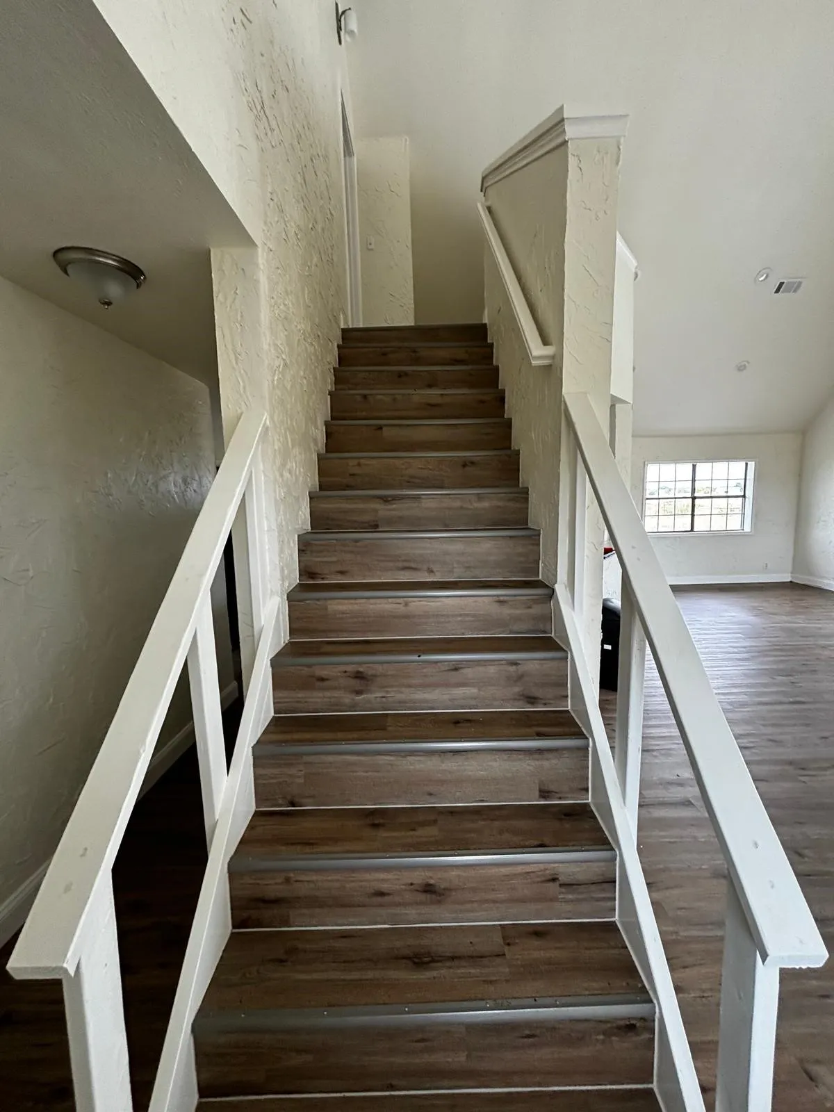 Single Family Residence For Rent in Grayson County , 810 Bounds Road, Gunter, Texas 75058, 2 Bedroom, 2 Bathroom, Garage spaces, 1,500 Sqft, built in 2024, mls#21403290, Real Estate Agent in Gunter, Homes For Rent in Grayson county, Homes For Rent in Gunter, Realtor in Gunter Texas, Real Estate Brokerage Independent Realty Texas, Luminita Cordes Realtor