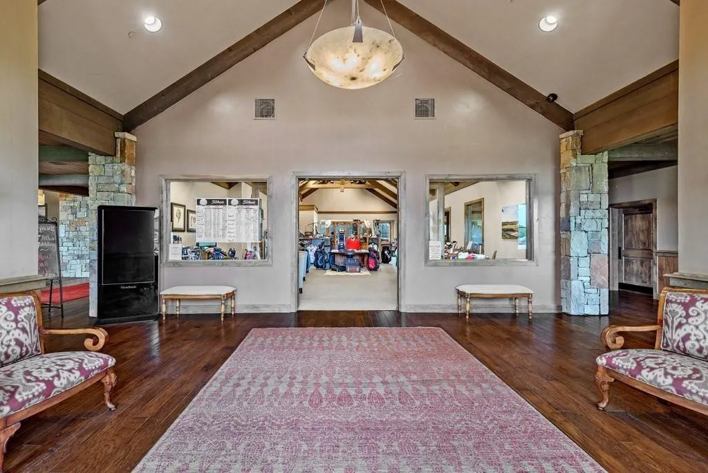 Golf pro shop
