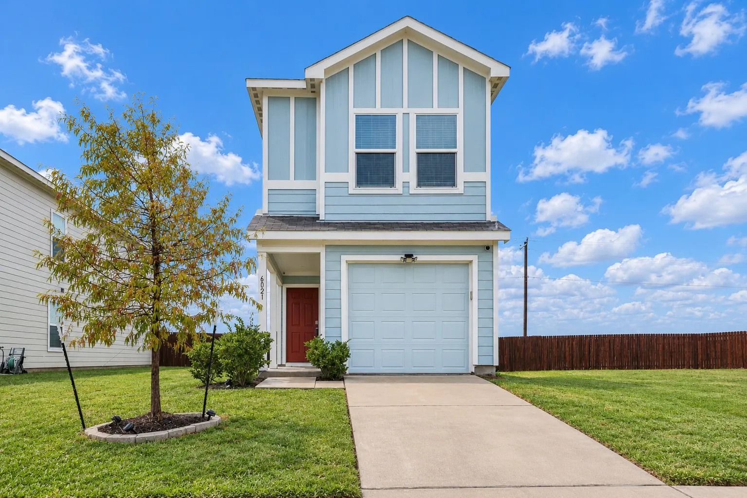 Single Family Residence For Rent in Collin County , 6021 Merryvale Lane, Princeton, Texas 75407, 4 Bedroom, 3 Bathroom, 2 Garage spaces, 1,550 Sqft, built in 2023, mls#21403287, Real Estate Agent in Princeton, Homes For Rent in Collin county, Homes For Rent in Princeton, Realtor in Princeton Texas, Real Estate Brokerage Independent Realty Texas, Luminita Cordes Realtor