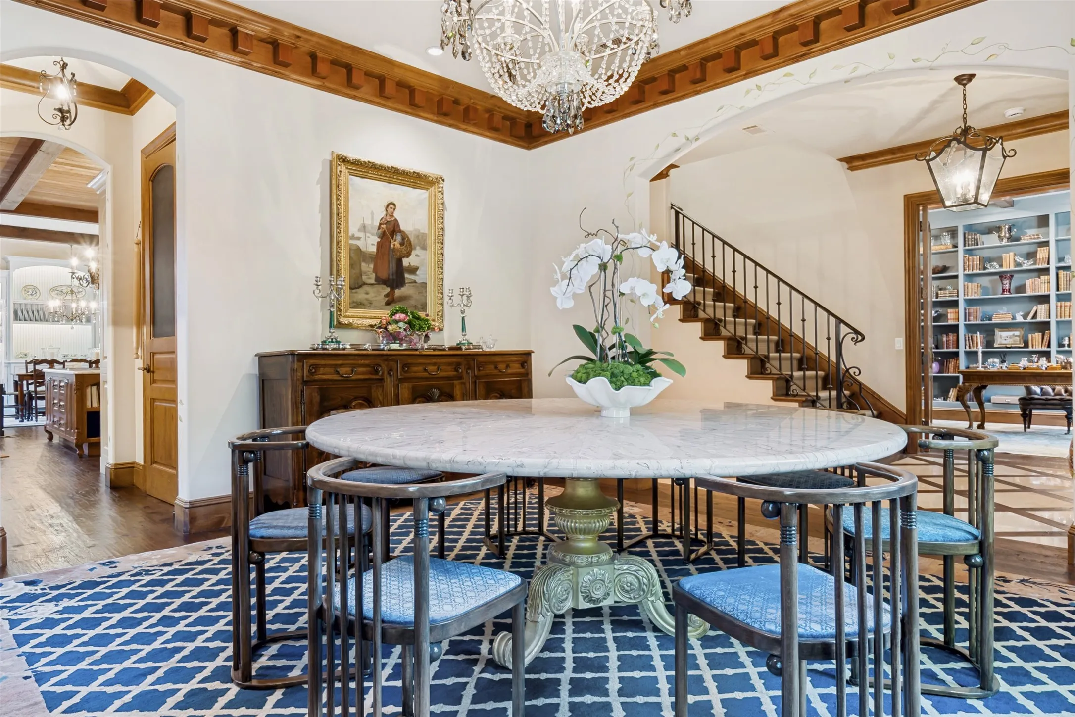 Single Family Residence For Sale in Dallas County , 4327 Irving Avenue, Dallas, Texas 75219, 4 Bedroom, 5 Bathroom, 2 Garage spaces, 4,902 Sqft, built in 2014, mls#21400378, Real Estate Agent in Dallas, Homes For Sale in Dallas county, Homes For Sale in Dallas, Realtor in Dallas Texas, Real Estate Brokerage Independent Realty Texas, Luminita Cordes Realtor