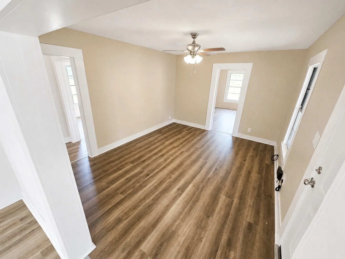 Single Family Residence For Rent in Franklin (TX) County , 122 Olive Street, Mount Vernon, Texas 75457, 2 Bedroom, 1 Bathroom, Garage spaces, 912 Sqft, built in 1960, mls#21403336, Real Estate Agent in Mount Vernon, Homes For Rent in Franklin (TX) county, Homes For Rent in Mount Vernon, Realtor in Mount Vernon Texas, Real Estate Brokerage Independent Realty Texas, Luminita Cordes Realtor
