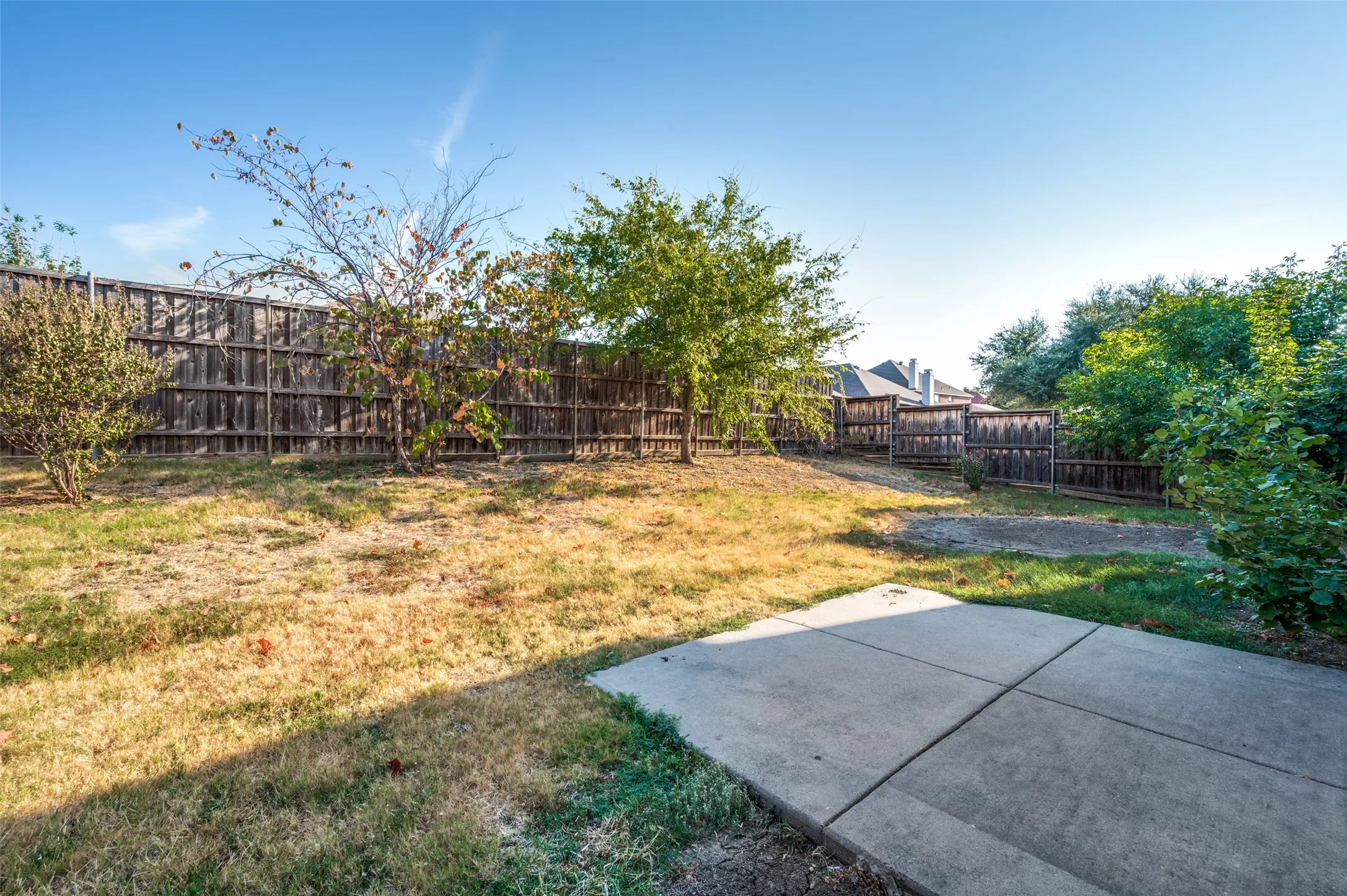 Single Family Residence For Rent in Denton County , 1905 Peppertree Drive, Little Elm, Texas 75068, 5 Bedroom, 3 Bathroom, 2 Garage spaces, 3,222 Sqft, built in 2002, mls#21403342, Real Estate Agent in Little Elm, Homes For Rent in Denton county, Homes For Rent in Little Elm, Realtor in Little Elm Texas, Real Estate Brokerage Independent Realty Texas, Luminita Cordes Realtor