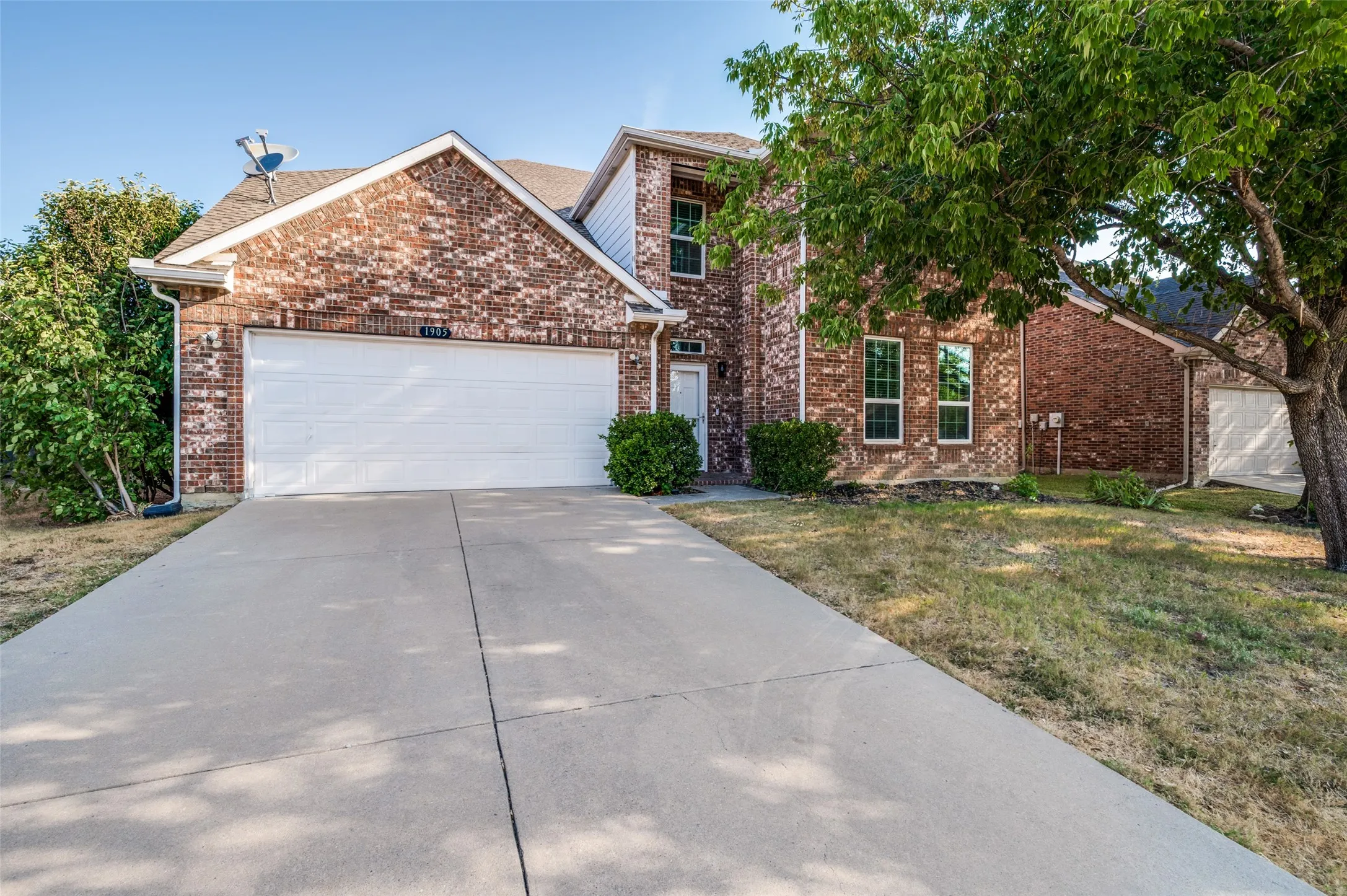Single Family Residence For Rent in Denton County , 1905 Peppertree Drive, Little Elm, Texas 75068, 5 Bedroom, 3 Bathroom, 2 Garage spaces, 3,222 Sqft, built in 2002, mls#21403342, Real Estate Agent in Little Elm, Homes For Rent in Denton county, Homes For Rent in Little Elm, Realtor in Little Elm Texas, Real Estate Brokerage Independent Realty Texas, Luminita Cordes Realtor