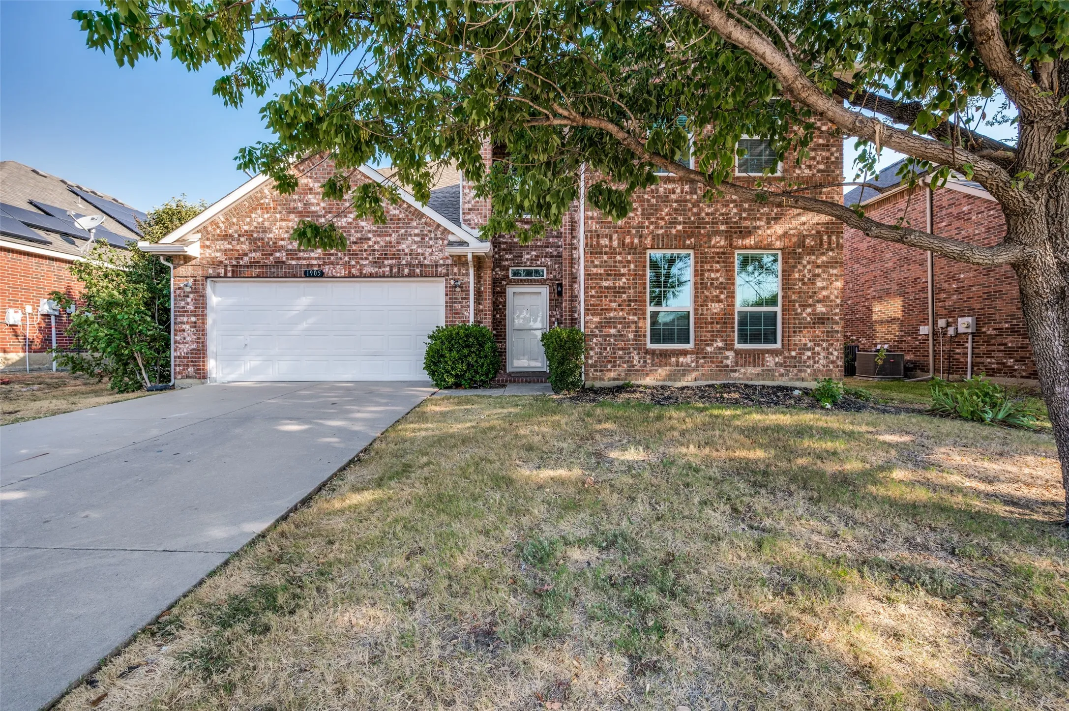 Single Family Residence For Rent in Denton County , 1905 Peppertree Drive, Little Elm, Texas 75068, 5 Bedroom, 3 Bathroom, 2 Garage spaces, 3,222 Sqft, built in 2002, mls#21403342, Real Estate Agent in Little Elm, Homes For Rent in Denton county, Homes For Rent in Little Elm, Realtor in Little Elm Texas, Real Estate Brokerage Independent Realty Texas, Luminita Cordes Realtor