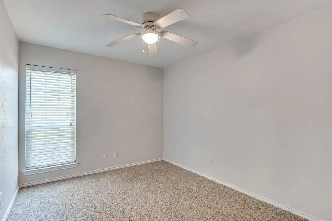 Single Family Residence For Rent in Dallas County , 2116 Oak Brook Drive, Richardson, Texas 75081, 4 Bedroom, 4 Bathroom, 2 Garage spaces, 2,084 Sqft, built in 1974, mls#21403026, Real Estate Agent in Richardson, Homes For Rent in Dallas county, Homes For Rent in Richardson, Realtor in Richardson Texas, Real Estate Brokerage Independent Realty Texas, Luminita Cordes Realtor