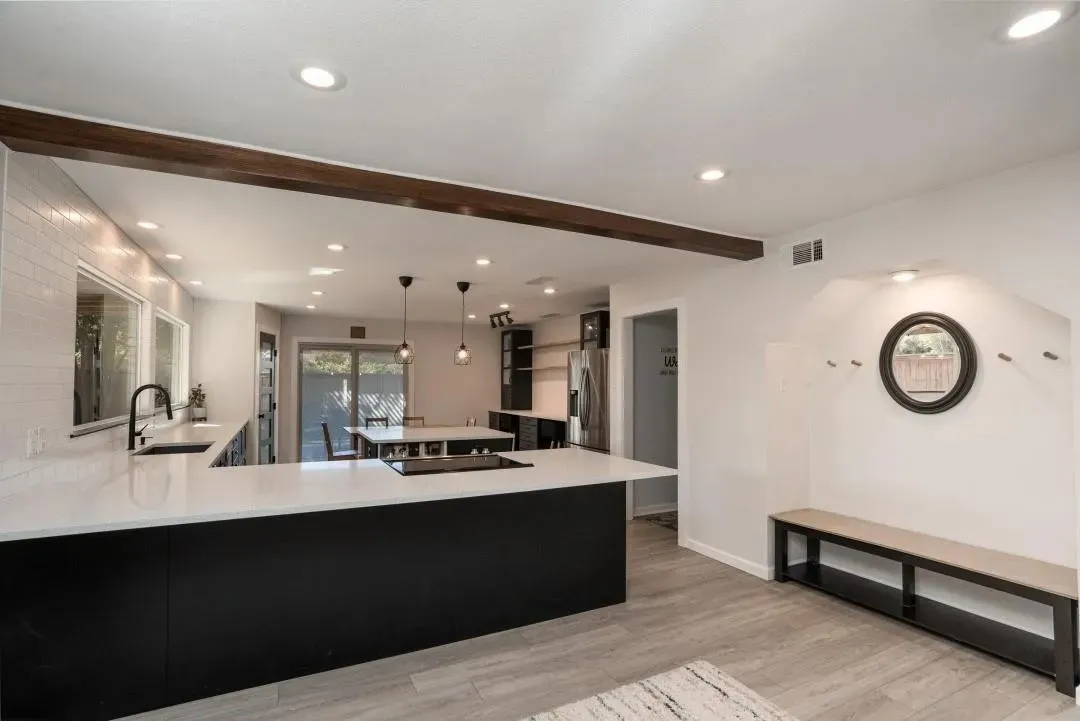 Single Family Residence For Rent in Dallas County , 2116 Oak Brook Drive, Richardson, Texas 75081, 4 Bedroom, 4 Bathroom, 2 Garage spaces, 2,084 Sqft, built in 1974, mls#21403026, Real Estate Agent in Richardson, Homes For Rent in Dallas county, Homes For Rent in Richardson, Realtor in Richardson Texas, Real Estate Brokerage Independent Realty Texas, Luminita Cordes Realtor