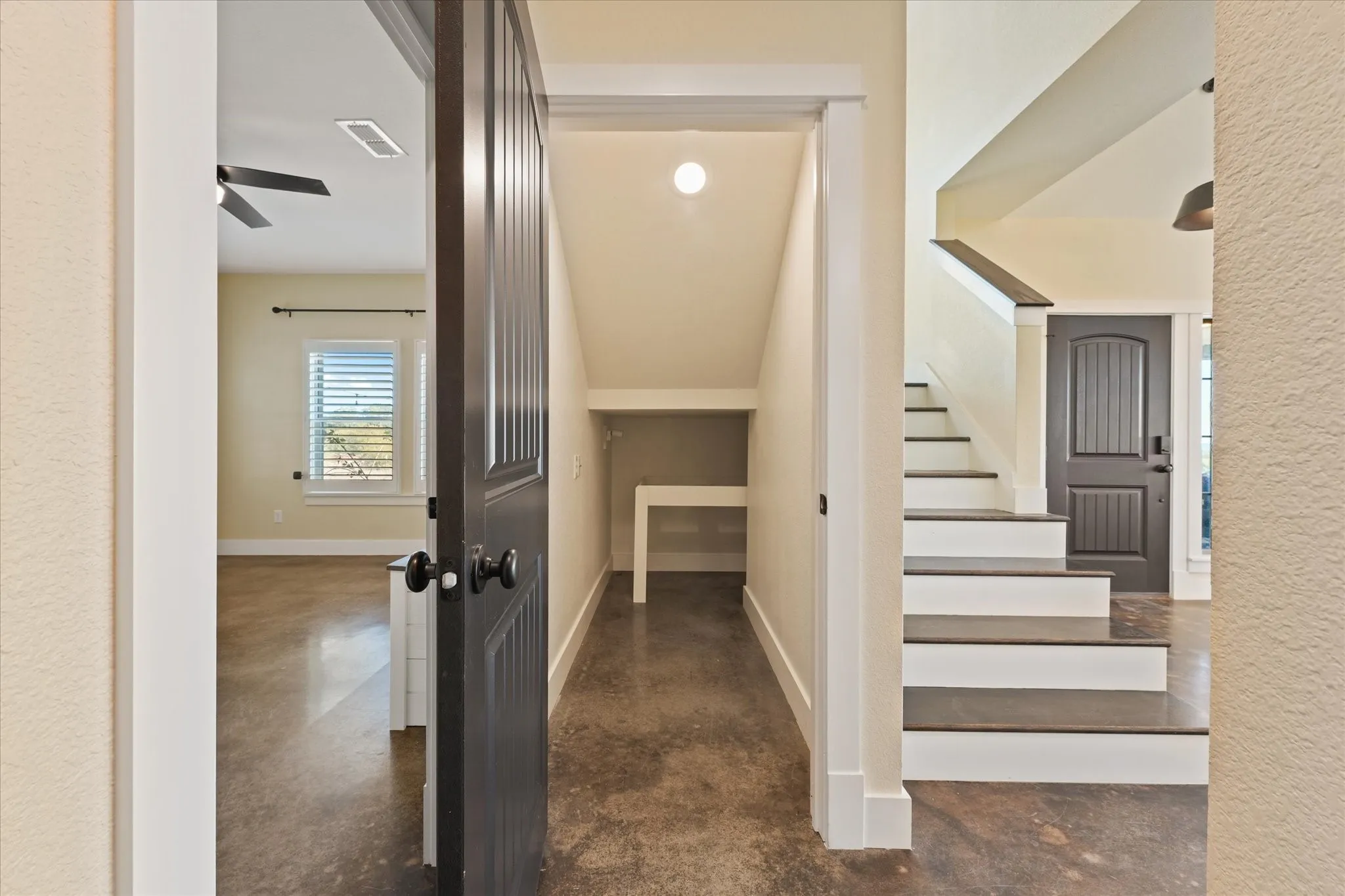 Single Family Residence For Sale in Montague County , 1458 Jim Harry Loop, Sunset, Texas 76270, 3 Bedroom, 4 Bathroom, 4 Garage spaces, 1,878 Sqft, built in 2019, mls#21403347, Real Estate Agent in Sunset, Homes For Sale in Montague county, Homes For Sale in Sunset, Realtor in Sunset Texas, Real Estate Brokerage Independent Realty Texas, Luminita Cordes Realtor