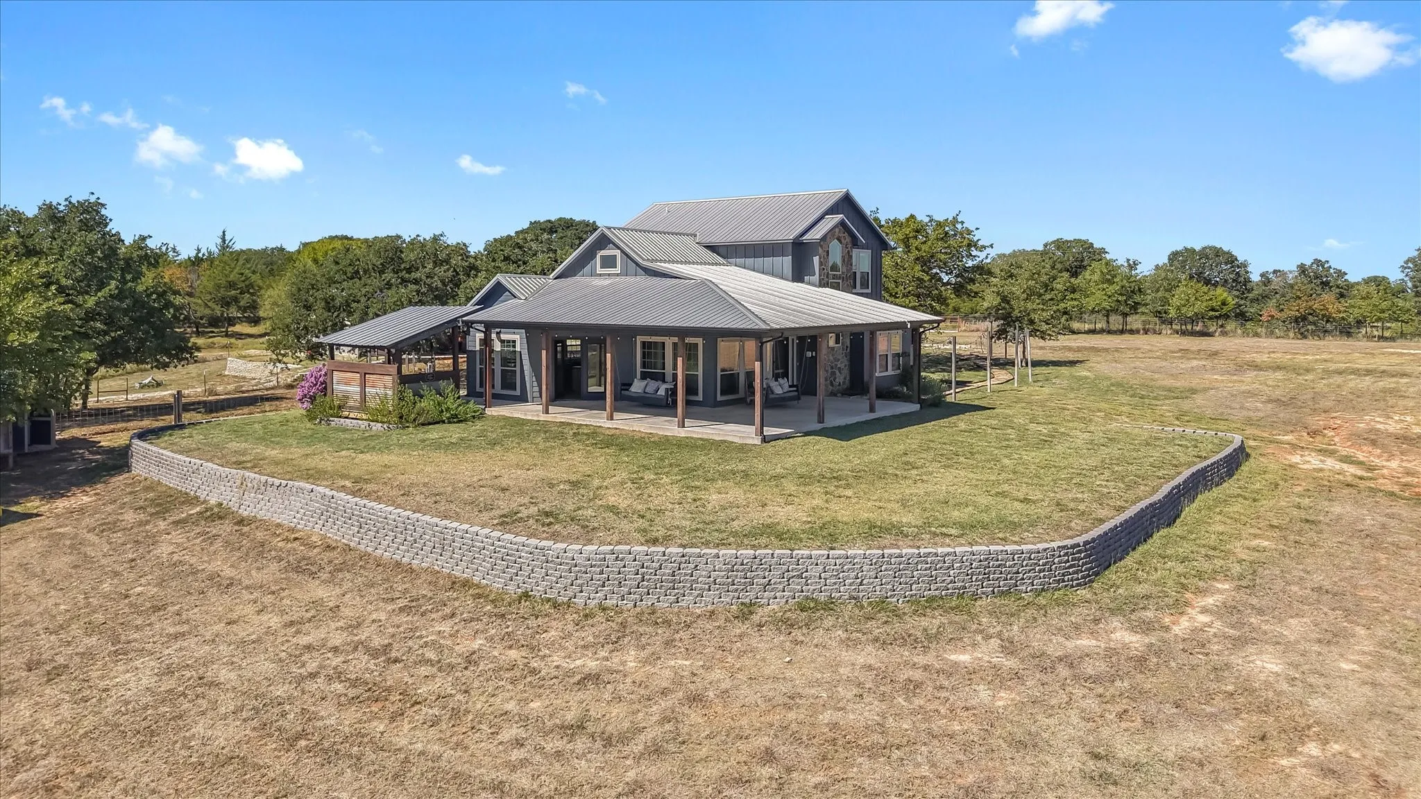 Single Family Residence For Sale in Montague County , 1458 Jim Harry Loop, Sunset, Texas 76270, 3 Bedroom, 4 Bathroom, 4 Garage spaces, 1,878 Sqft, built in 2019, mls#21403347, Real Estate Agent in Sunset, Homes For Sale in Montague county, Homes For Sale in Sunset, Realtor in Sunset Texas, Real Estate Brokerage Independent Realty Texas, Luminita Cordes Realtor