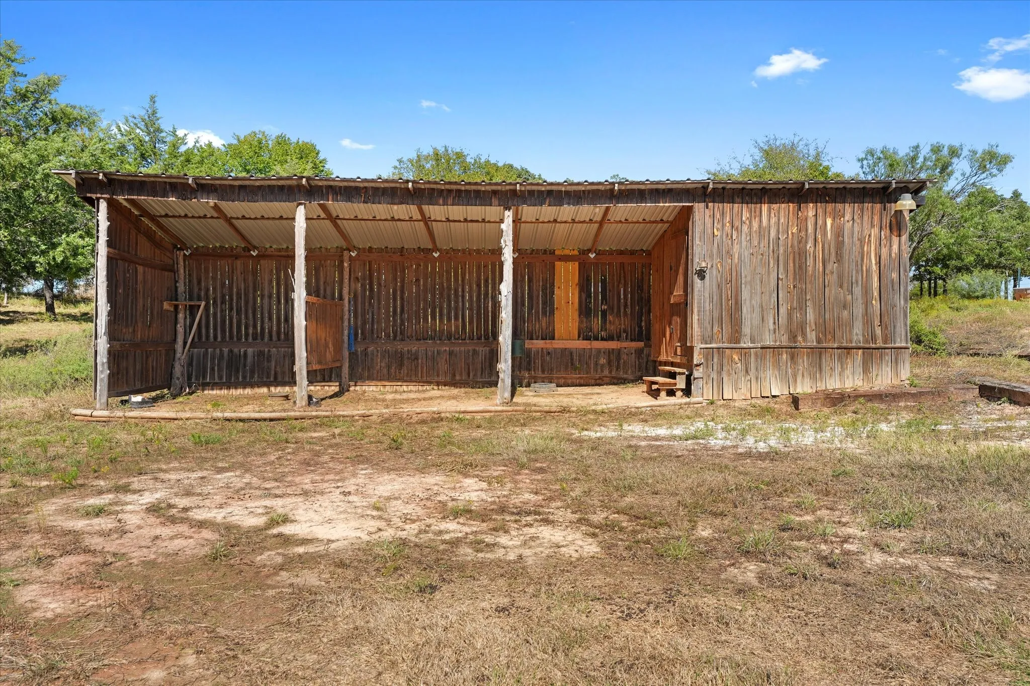 Single Family Residence For Sale in Montague County , 1458 Jim Harry Loop, Sunset, Texas 76270, 3 Bedroom, 4 Bathroom, 4 Garage spaces, 1,878 Sqft, built in 2019, mls#21403347, Real Estate Agent in Sunset, Homes For Sale in Montague county, Homes For Sale in Sunset, Realtor in Sunset Texas, Real Estate Brokerage Independent Realty Texas, Luminita Cordes Realtor
