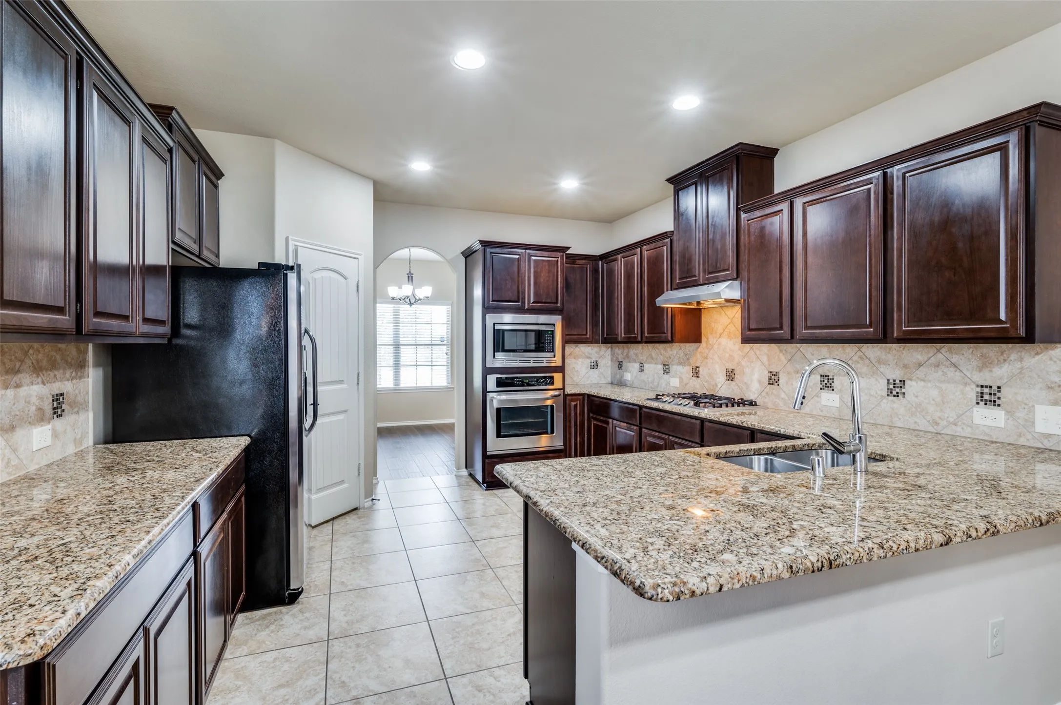 Single Family Residence For Rent in Collin County , 200 Mount Olive Avenue, Mc Kinney, Texas 75072, 4 Bedroom, 4 Bathroom, 2 Garage spaces, 3,066 Sqft, built in 2016, mls#21403352, Real Estate Agent in Mc Kinney, Homes For Rent in Collin county, Homes For Rent in Mc Kinney, Realtor in Mc Kinney Texas, Real Estate Brokerage Independent Realty Texas, Luminita Cordes Realtor
