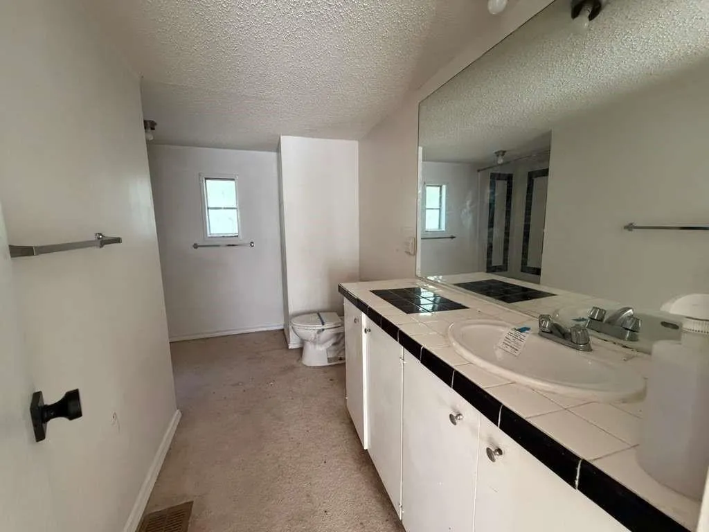 Single Family Residence For Sale in Bosque County , 325 County Road 1768, Clifton, Texas 76634, 2 Bedroom, 2 Bathroom, Garage spaces, 1,584 Sqft, built in 1993, mls#21403338, Real Estate Agent in Clifton, Homes For Sale in Bosque county, Homes For Sale in Clifton, Realtor in Clifton Texas, Real Estate Brokerage Independent Realty Texas, Luminita Cordes Realtor