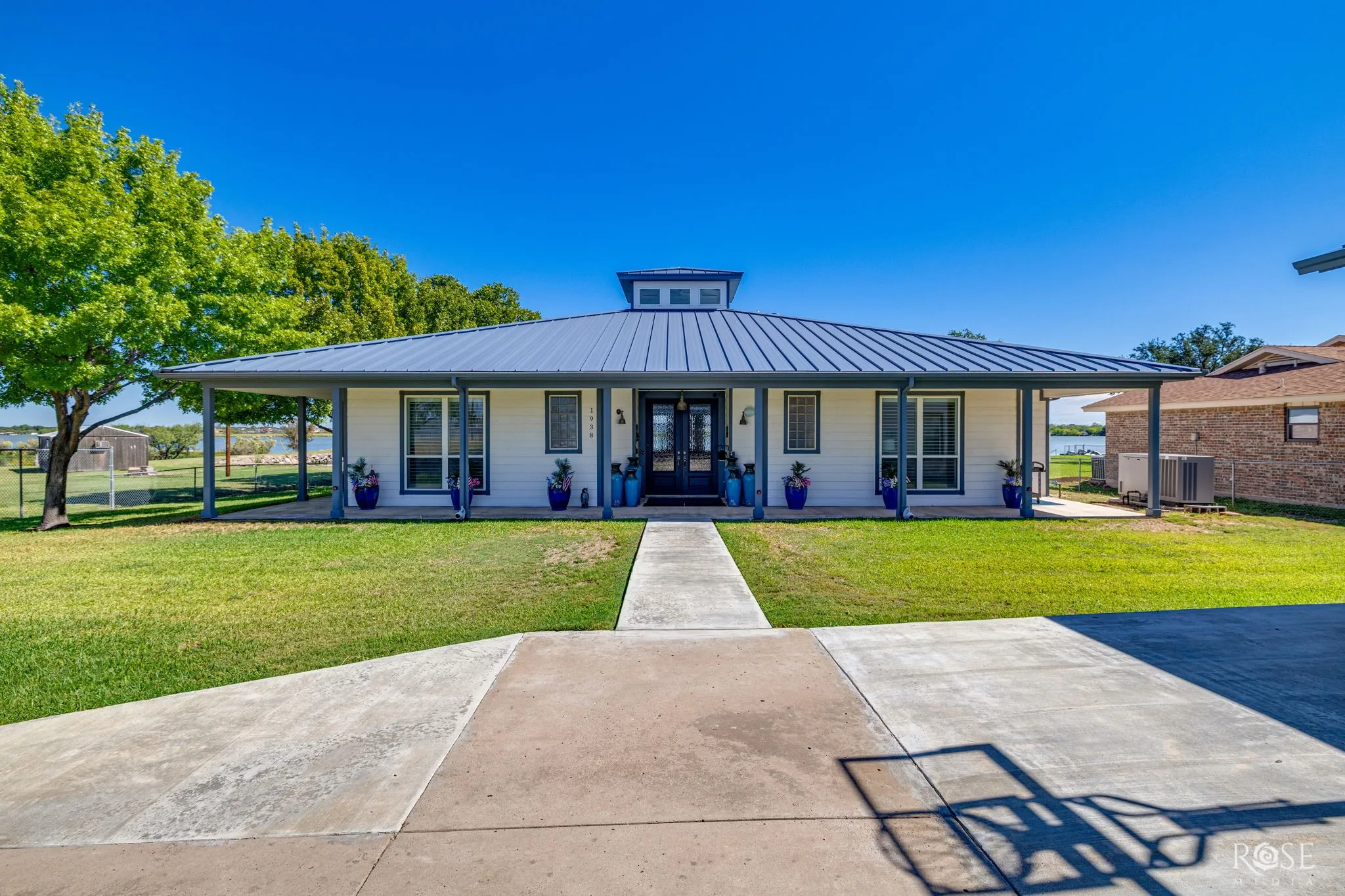 Single Family Residence For Sale in Tom Green County , 1938 S Concho Drive, San Angelo, Texas 76904, 8 Bedroom, 8 Bathroom, Garage spaces, 2,296 Sqft, built in 2013, mls#21403333, Real Estate Agent in San Angelo, Homes For Sale in Tom Green county, Homes For Sale in San Angelo, Realtor in San Angelo Texas, Real Estate Brokerage Independent Realty Texas, Luminita Cordes Realtor