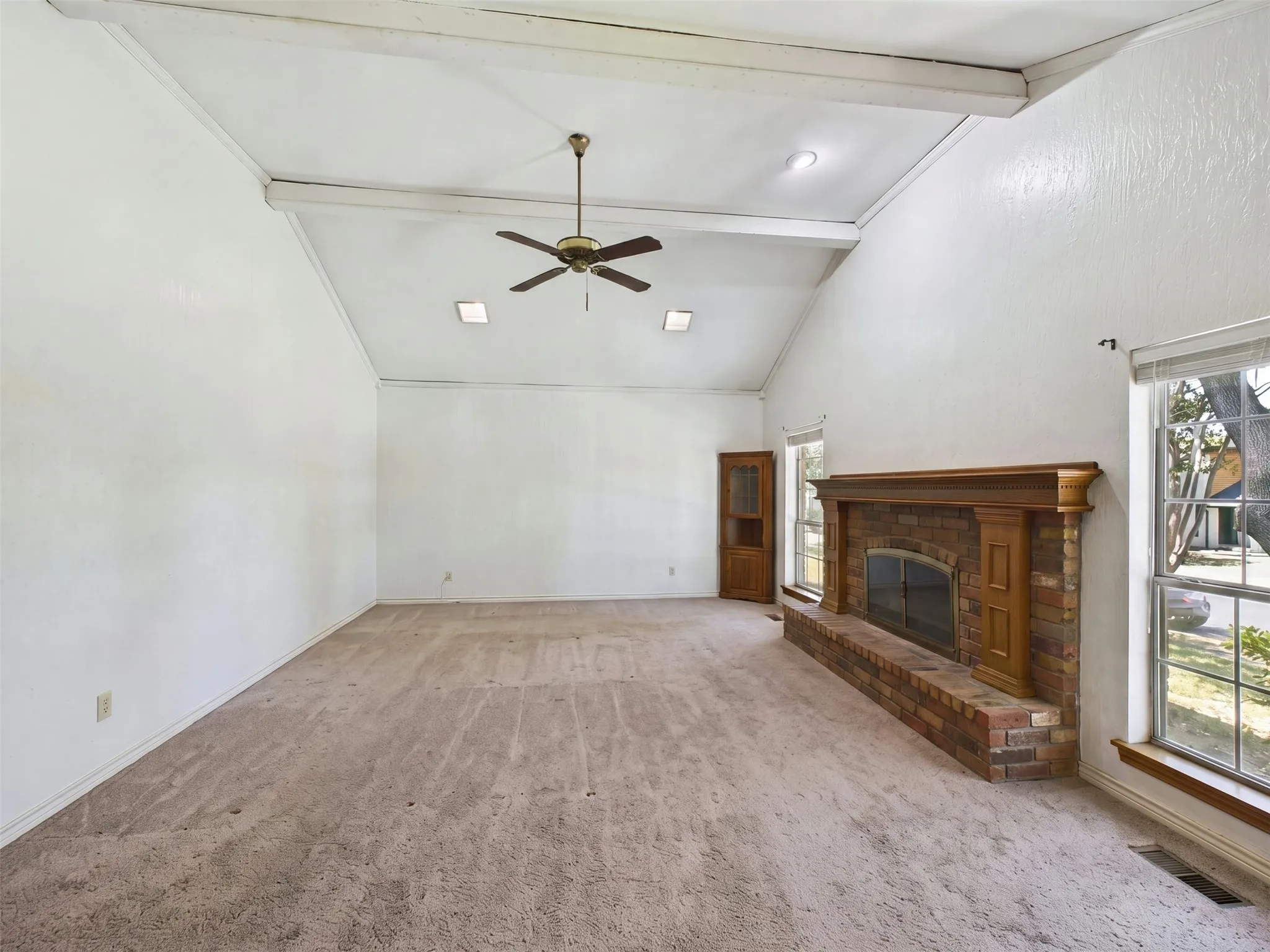 Virtual Furniture Removal