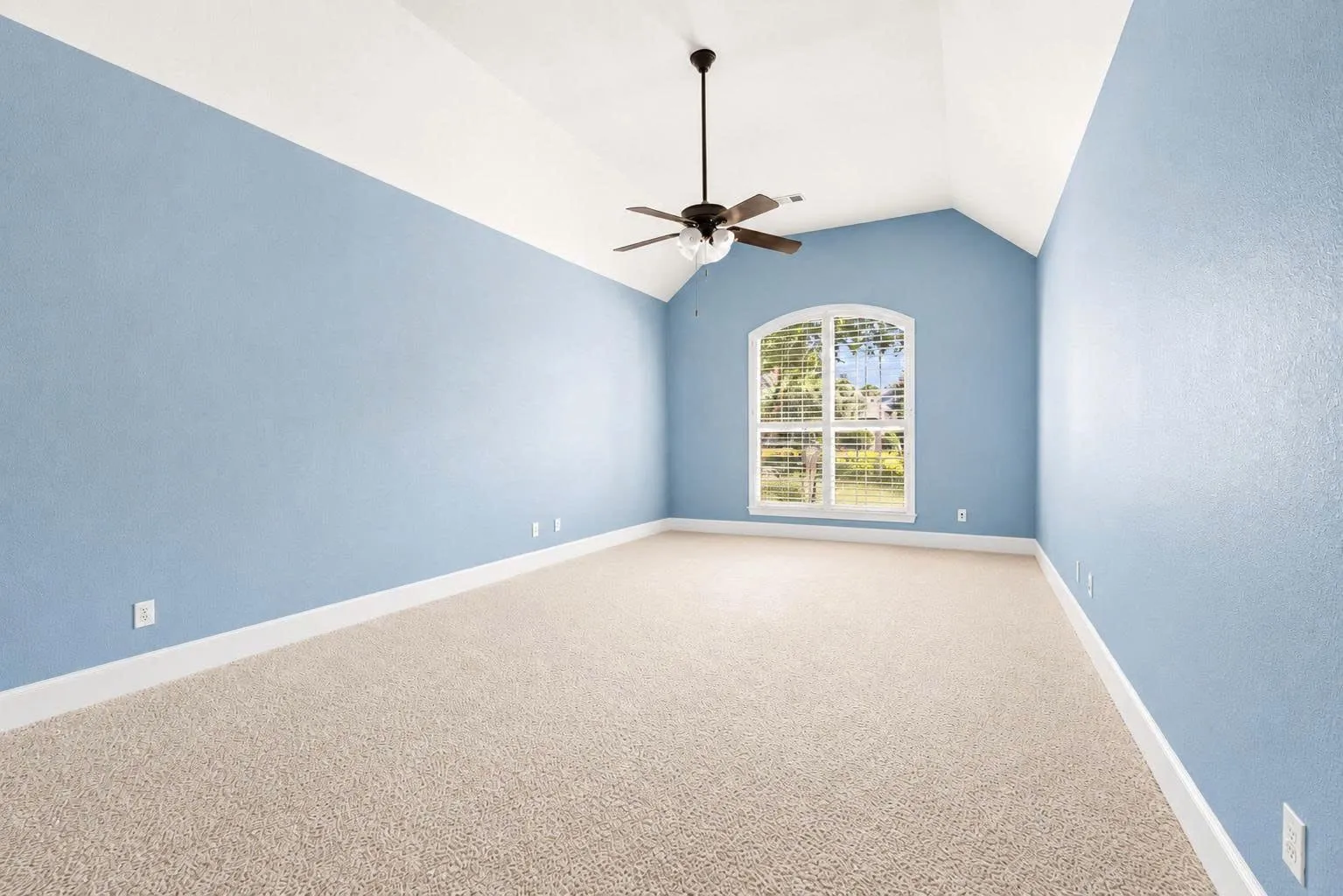 Single Family Residence For Rent in Collin County , 864 Willow Winds Street, Allen, Texas 75013, 5 Bedroom, 4 Bathroom, 3 Garage spaces, 3,881 Sqft, built in 2010, mls#21403360, Real Estate Agent in Allen, Homes For Rent in Collin county, Homes For Rent in Allen, Realtor in Allen Texas, Real Estate Brokerage Independent Realty Texas, Luminita Cordes Realtor