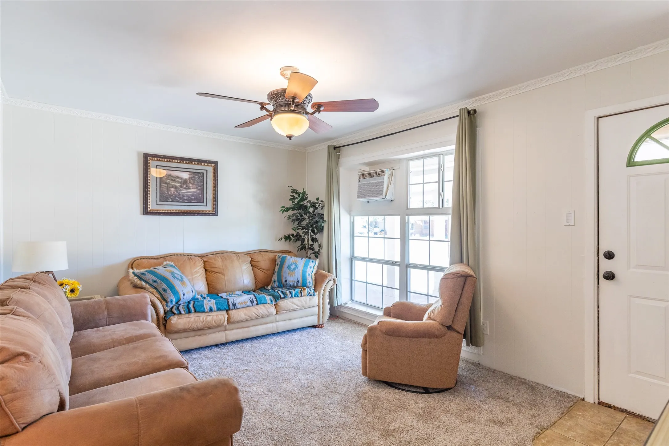 Single Family Residence For Sale in Taylor County , 1434 Briarwood Street, Abilene, Texas 79603, 3 Bedroom, 1 Bathroom, Garage spaces, 1,032 Sqft, built in 1955, mls#21403365, Real Estate Agent in Abilene, Homes For Sale in Taylor county, Homes For Sale in Abilene, Realtor in Abilene Texas, Real Estate Brokerage Independent Realty Texas, Luminita Cordes Realtor
