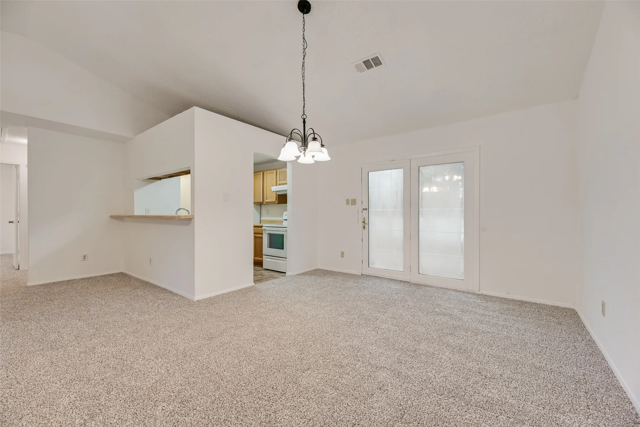 Single Family Residence For Sale in Tarrant County , 3904 Manzinita Street, Fort Worth, Texas 76137, 3 Bedroom, 1 Bathroom, Garage spaces, 1,053 Sqft, built in 1983, mls#21403367, Real Estate Agent in Fort Worth, Homes For Sale in Tarrant county, Homes For Sale in Fort Worth, Realtor in Fort Worth Texas, Real Estate Brokerage Independent Realty Texas, Luminita Cordes Realtor