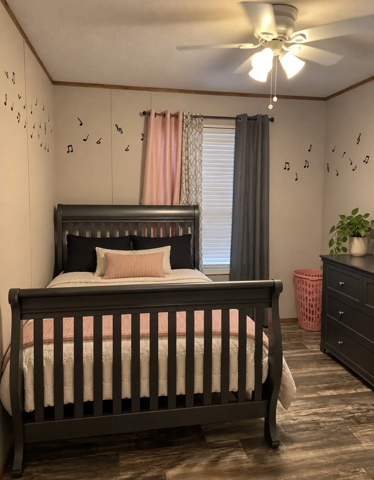Mobile Home For Sale in Van Zandt County , 3722 Vz County Road 2112, Wills Point, Texas 75169, 4 Bedroom, 2 Bathroom, Garage spaces, 2,176 Sqft, built in 2020, mls#21403368, Real Estate Agent in Wills Point, Homes For Sale in Van Zandt county, Homes For Sale in Wills Point, Realtor in Wills Point Texas, Real Estate Brokerage Independent Realty Texas, Luminita Cordes Realtor