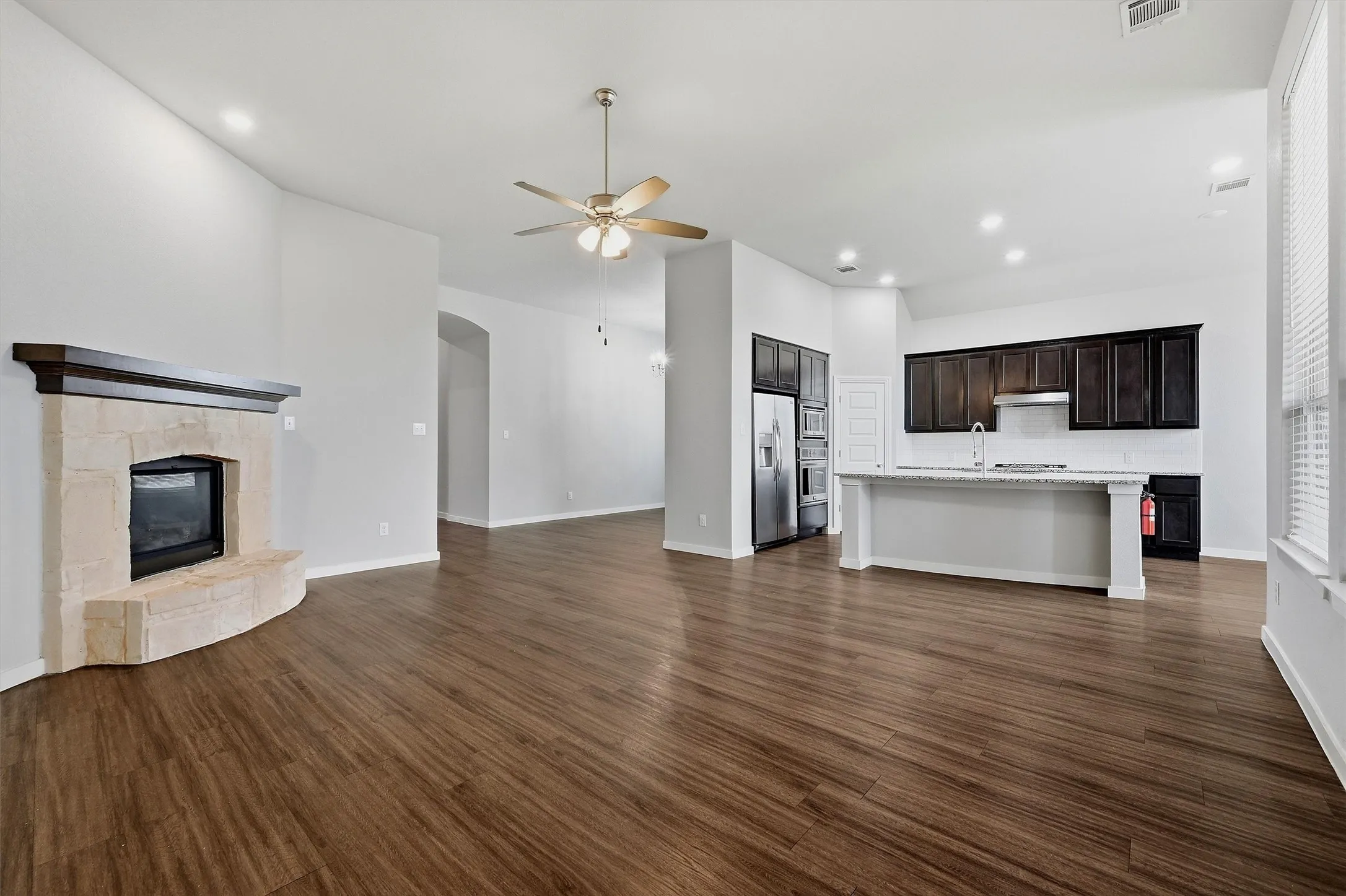 Single Family Residence For Sale in Grayson County , 3813 Iron Ore Drive, Denison, Texas 75020, 4 Bedroom, 3 Bathroom, 2 Garage spaces, 2,152 Sqft, built in 2018, mls#21403369, Real Estate Agent in Denison, Homes For Sale in Grayson county, Homes For Sale in Denison, Realtor in Denison Texas, Real Estate Brokerage Independent Realty Texas, Luminita Cordes Realtor