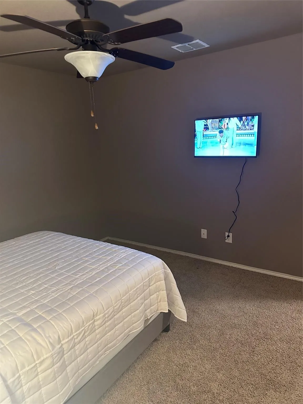 Single Family Residence For Sale in Denton County , 8404 Sioux Trail, Aubrey, Texas 76227, 4 Bedroom, 3 Bathroom, 2 Garage spaces, 2,573 Sqft, built in 2015, mls#21403384, Real Estate Agent in Aubrey, Homes For Sale in Denton county, Homes For Sale in Aubrey, Realtor in Aubrey Texas, Real Estate Brokerage Independent Realty Texas, Luminita Cordes Realtor