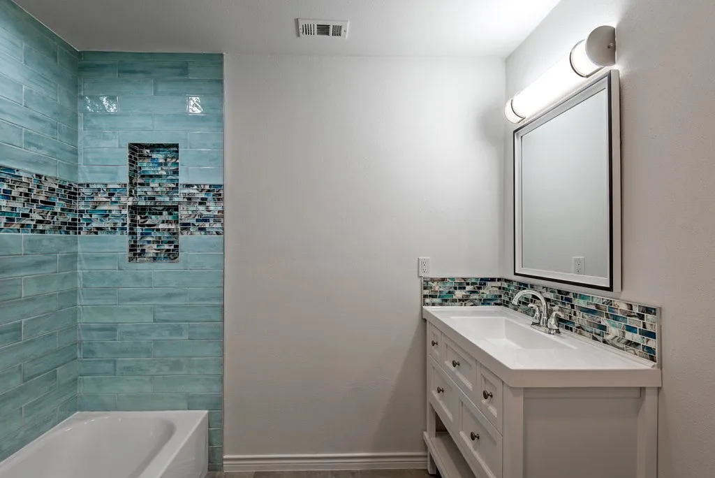 Single Family Residence For Rent in Dallas County , 3134 High Plateau Drive, Garland, Texas 75044, 3 Bedroom, 2 Bathroom, 2 Garage spaces, 1,863 Sqft, built in 1972, mls#21403387, Real Estate Agent in Garland, Homes For Rent in Dallas county, Homes For Rent in Garland, Realtor in Garland Texas, Real Estate Brokerage Independent Realty Texas, Luminita Cordes Realtor