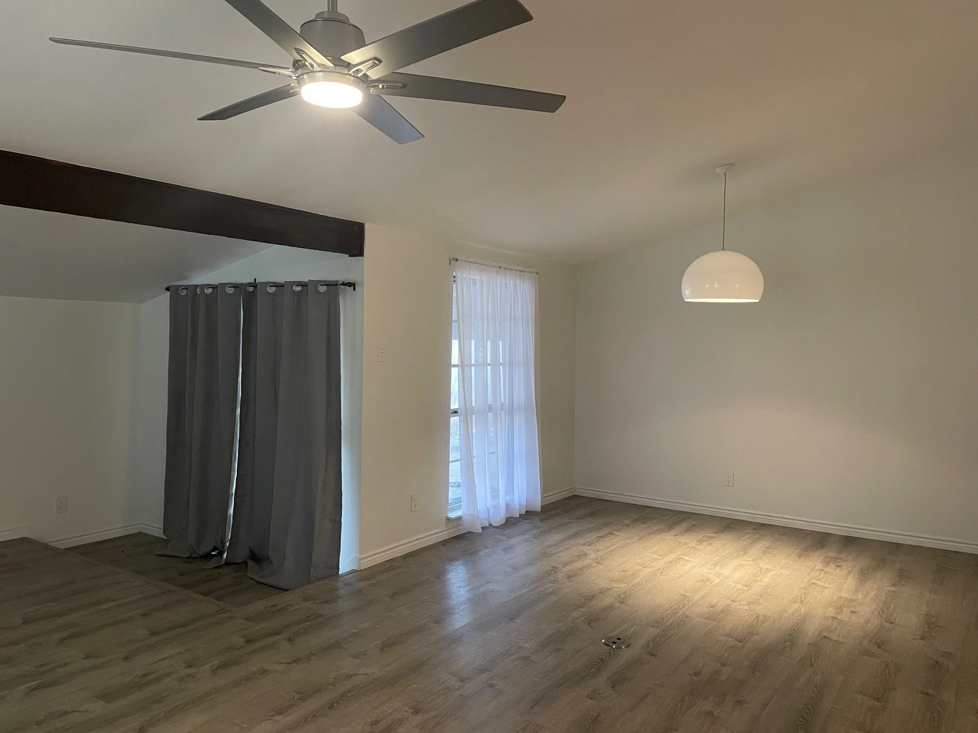 Single Family Residence For Rent in Dallas County , 3134 High Plateau Drive, Garland, Texas 75044, 3 Bedroom, 2 Bathroom, 2 Garage spaces, 1,863 Sqft, built in 1972, mls#21403387, Real Estate Agent in Garland, Homes For Rent in Dallas county, Homes For Rent in Garland, Realtor in Garland Texas, Real Estate Brokerage Independent Realty Texas, Luminita Cordes Realtor