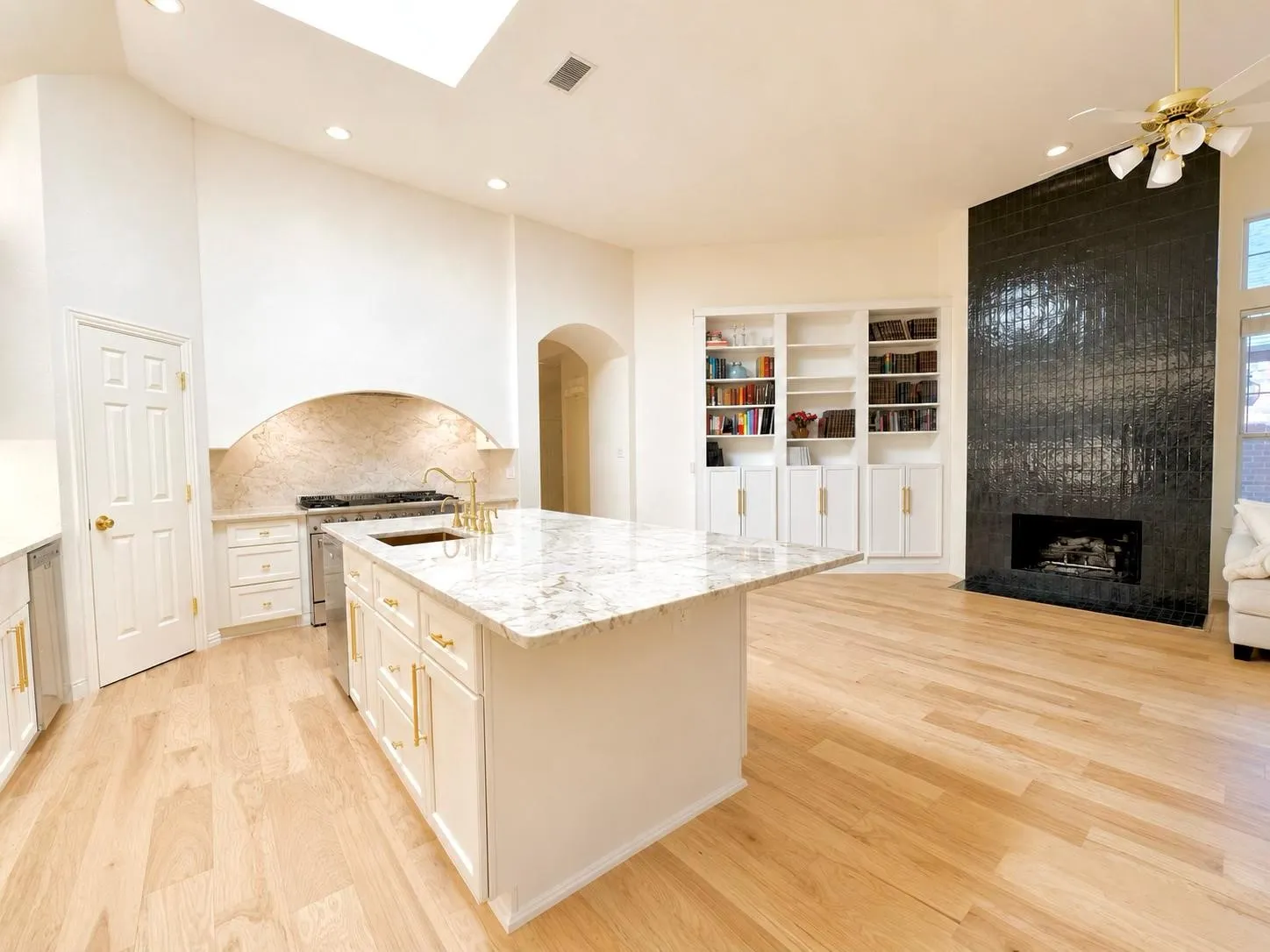 Open concept kitchen to family room