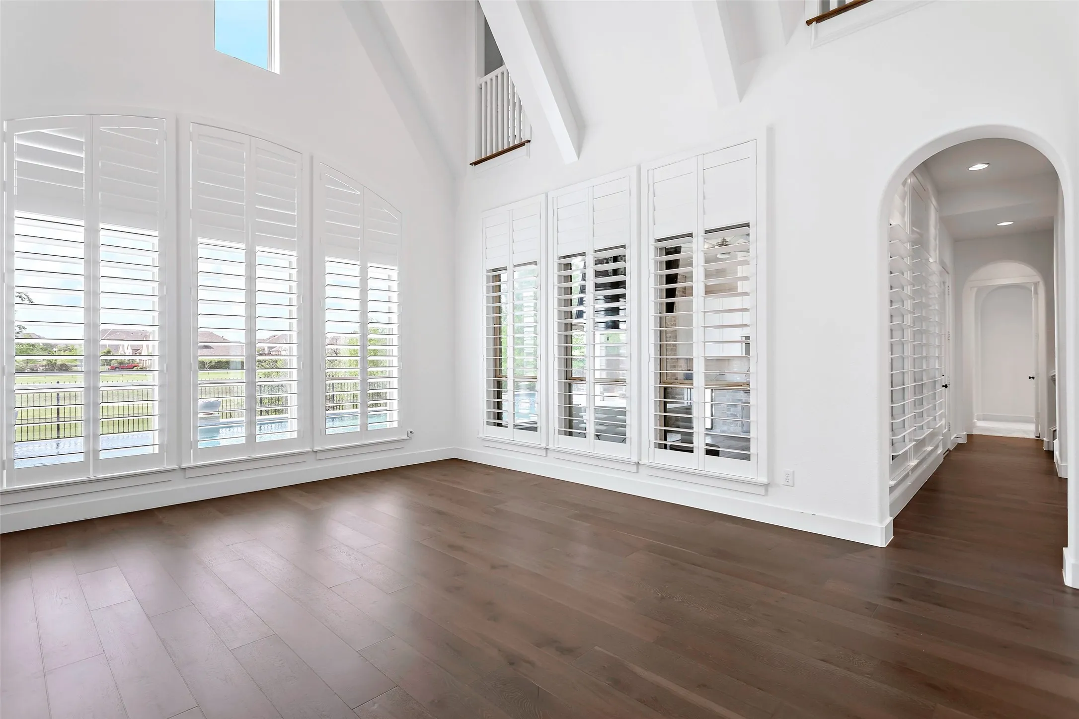 family room faces south