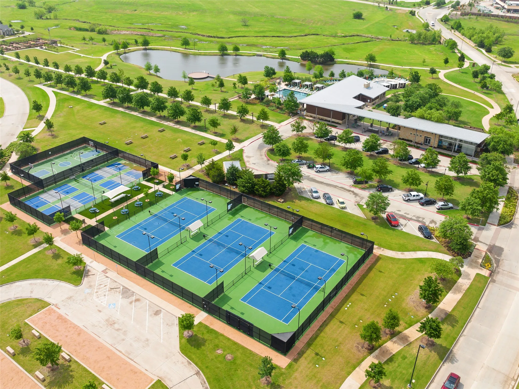 Single Family Residence For Rent in Denton County , 4431 Woodbine Lane, Prosper, Texas 75078, 5 Bedroom, 6 Bathroom, 3 Garage spaces, 5,109 Sqft, built in 2016, mls#21403395, Real Estate Agent in Prosper, Homes For Rent in Denton county, Homes For Rent in Prosper, Realtor in Prosper Texas, Real Estate Brokerage Independent Realty Texas, Luminita Cordes Realtor