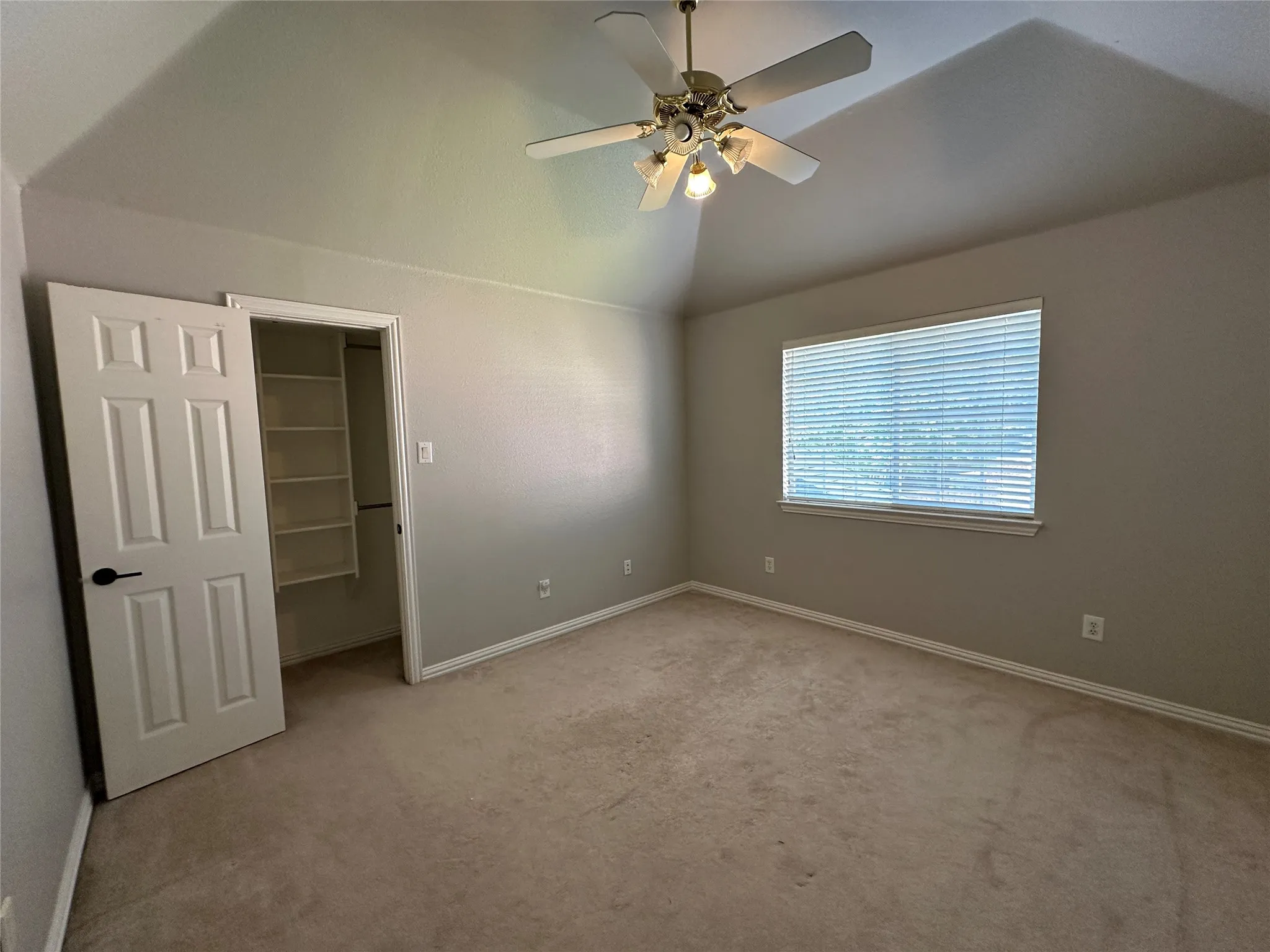 Single Family Residence For Sale in Collin County , 1107 Dunlay Court, Allen, Texas 75013, 5 Bedroom, 4 Bathroom, 3 Garage spaces, 3,243 Sqft, built in 1997, mls#21403376, Real Estate Agent in Allen, Homes For Sale in Collin county, Homes For Sale in Allen, Realtor in Allen Texas, Real Estate Brokerage Independent Realty Texas, Luminita Cordes Realtor