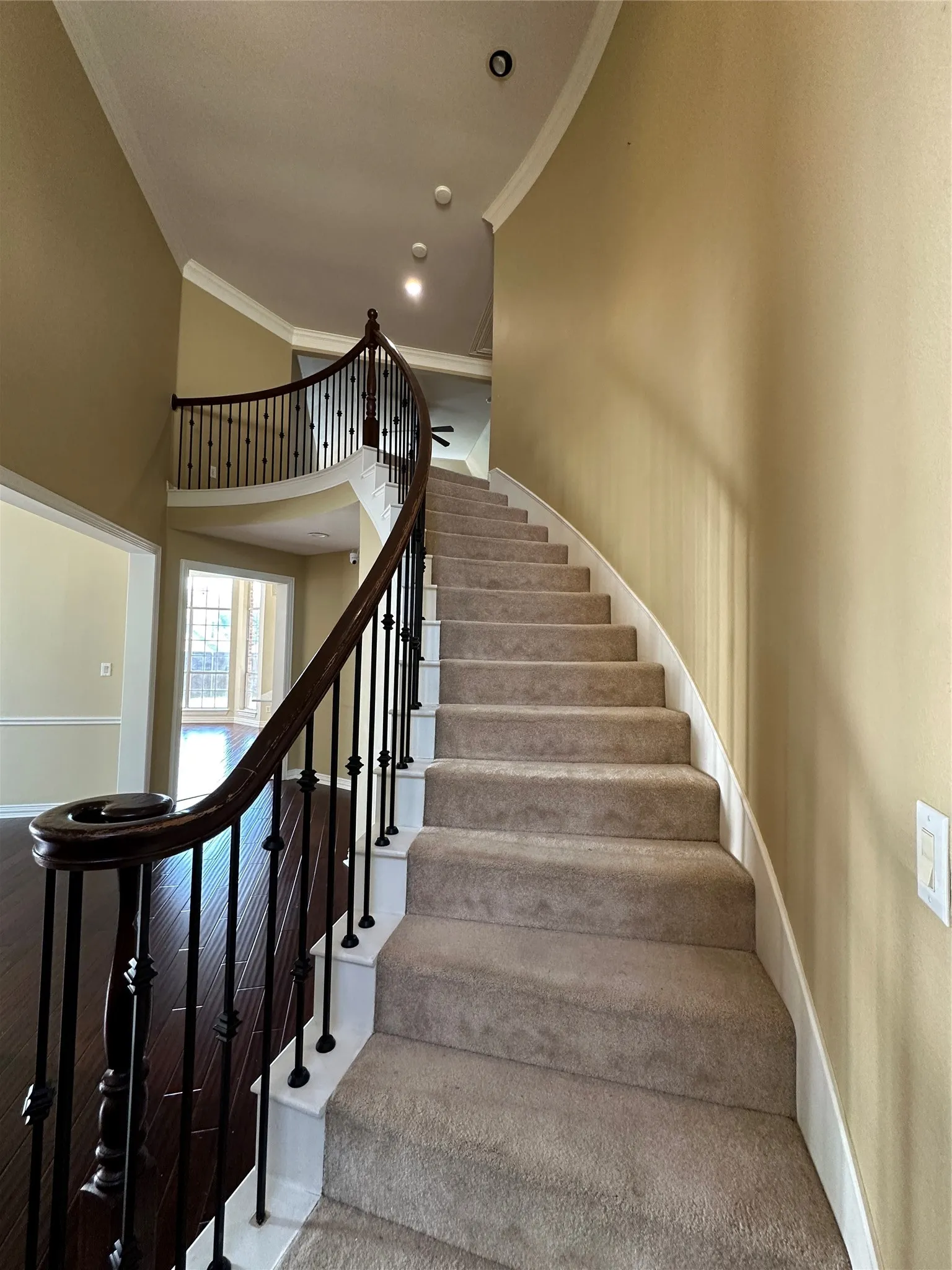 Single Family Residence For Sale in Collin County , 1107 Dunlay Court, Allen, Texas 75013, 5 Bedroom, 4 Bathroom, 3 Garage spaces, 3,243 Sqft, built in 1997, mls#21403376, Real Estate Agent in Allen, Homes For Sale in Collin county, Homes For Sale in Allen, Realtor in Allen Texas, Real Estate Brokerage Independent Realty Texas, Luminita Cordes Realtor