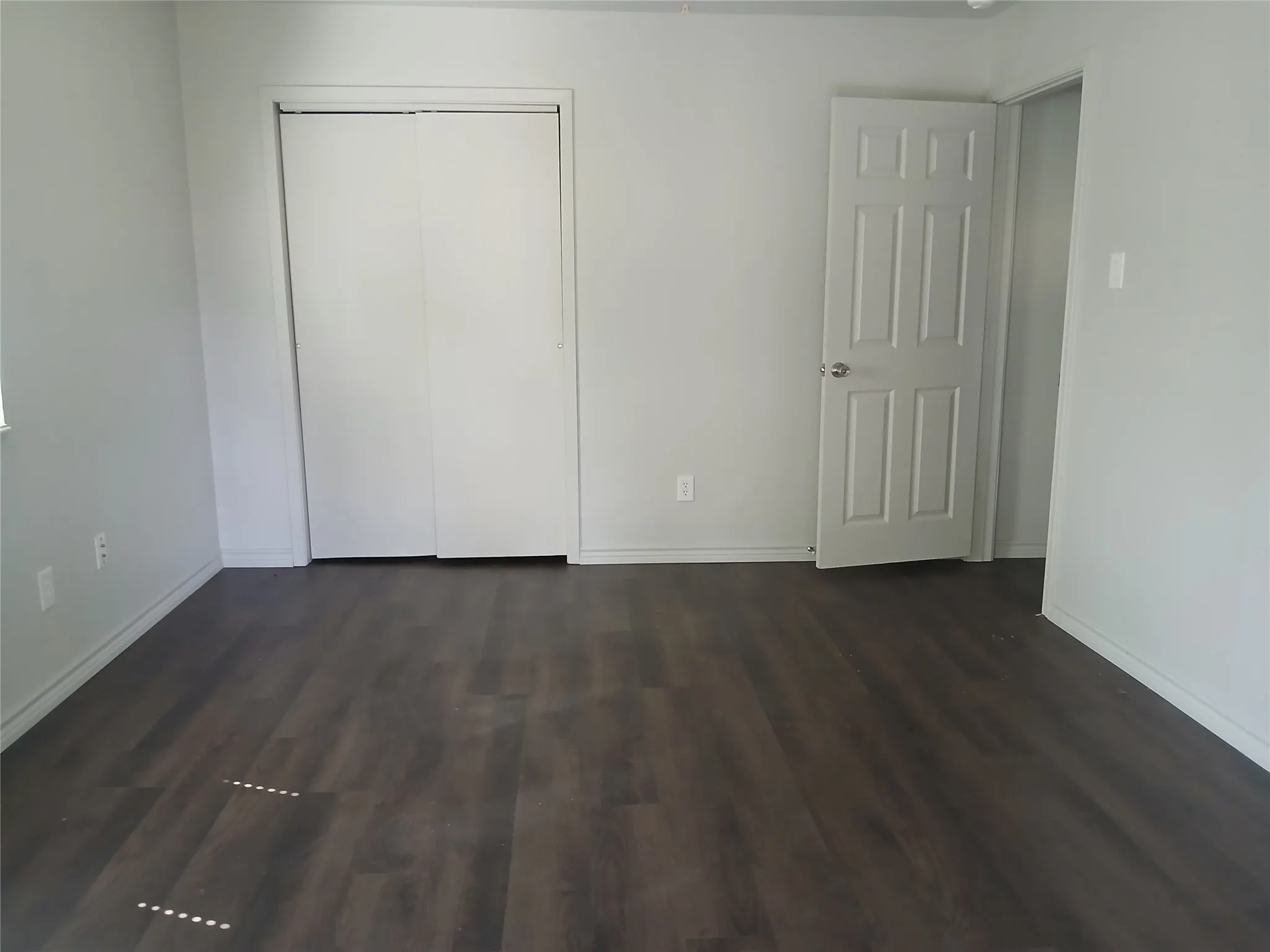 Single Family Residence For Rent in Henderson County , 242 AUTUMN WOOD Trail, Gun Barrel City, Texas 75156, 3 Bedroom, 1 Bathroom, Garage spaces, 864 Sqft, built in 1988, mls#21403397, Real Estate Agent in Gun Barrel City, Homes For Rent in Henderson county, Homes For Rent in Gun Barrel City, Realtor in Gun Barrel City Texas, Real Estate Brokerage Independent Realty Texas, Luminita Cordes Realtor