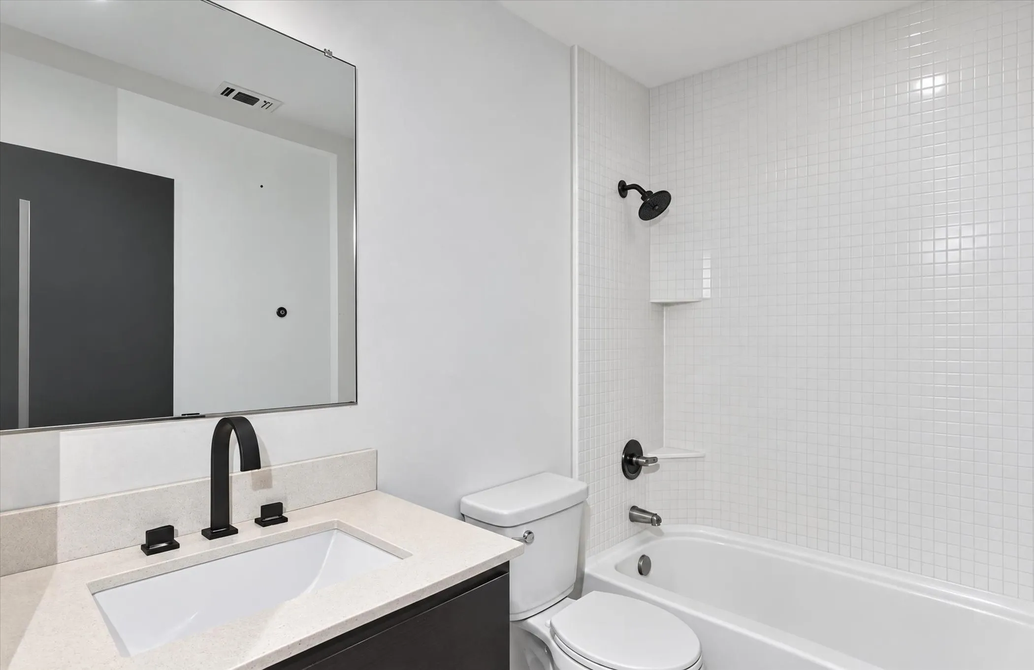 Single Family Residence For Sale in Ellis County , 104 Anthony Lane, Red Oak, Texas 75154, 4 Bedroom, 2 Bathroom, 2 Garage spaces, 1,994 Sqft, built in 2014, mls#21402580, Real Estate Agent in Red Oak, Homes For Sale in Ellis county, Homes For Sale in Red Oak, Realtor in Red Oak Texas, Real Estate Brokerage Independent Realty Texas, Luminita Cordes Realtor