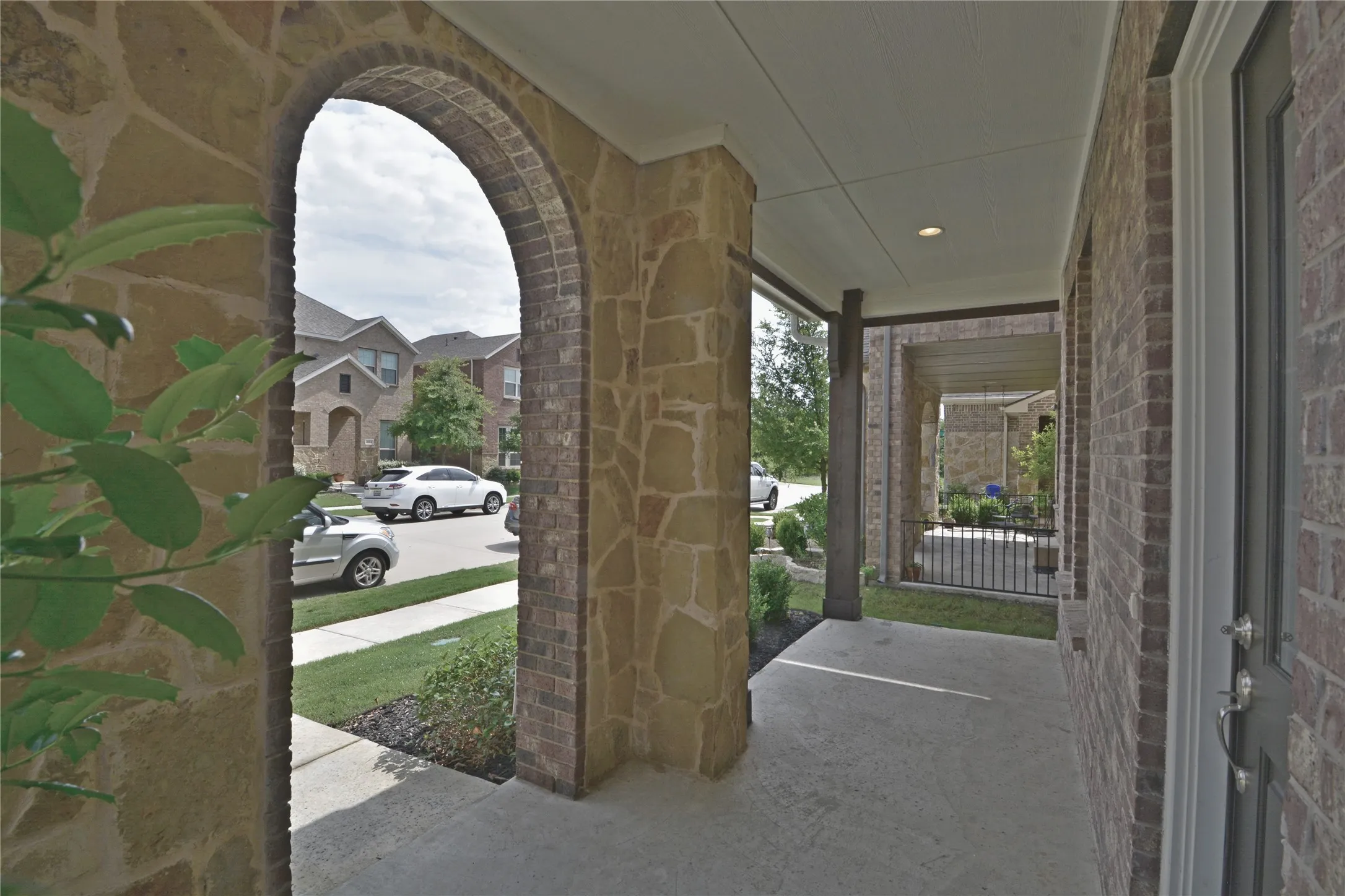Single Family Residence For Rent in Collin County , 607 Ansley Way, Allen, Texas 75013, 3 Bedroom, 3 Bathroom, 2 Garage spaces, 1,913 Sqft, built in 2017, mls#21403402, Real Estate Agent in Allen, Homes For Rent in Collin county, Homes For Rent in Allen, Realtor in Allen Texas, Real Estate Brokerage Independent Realty Texas, Luminita Cordes Realtor