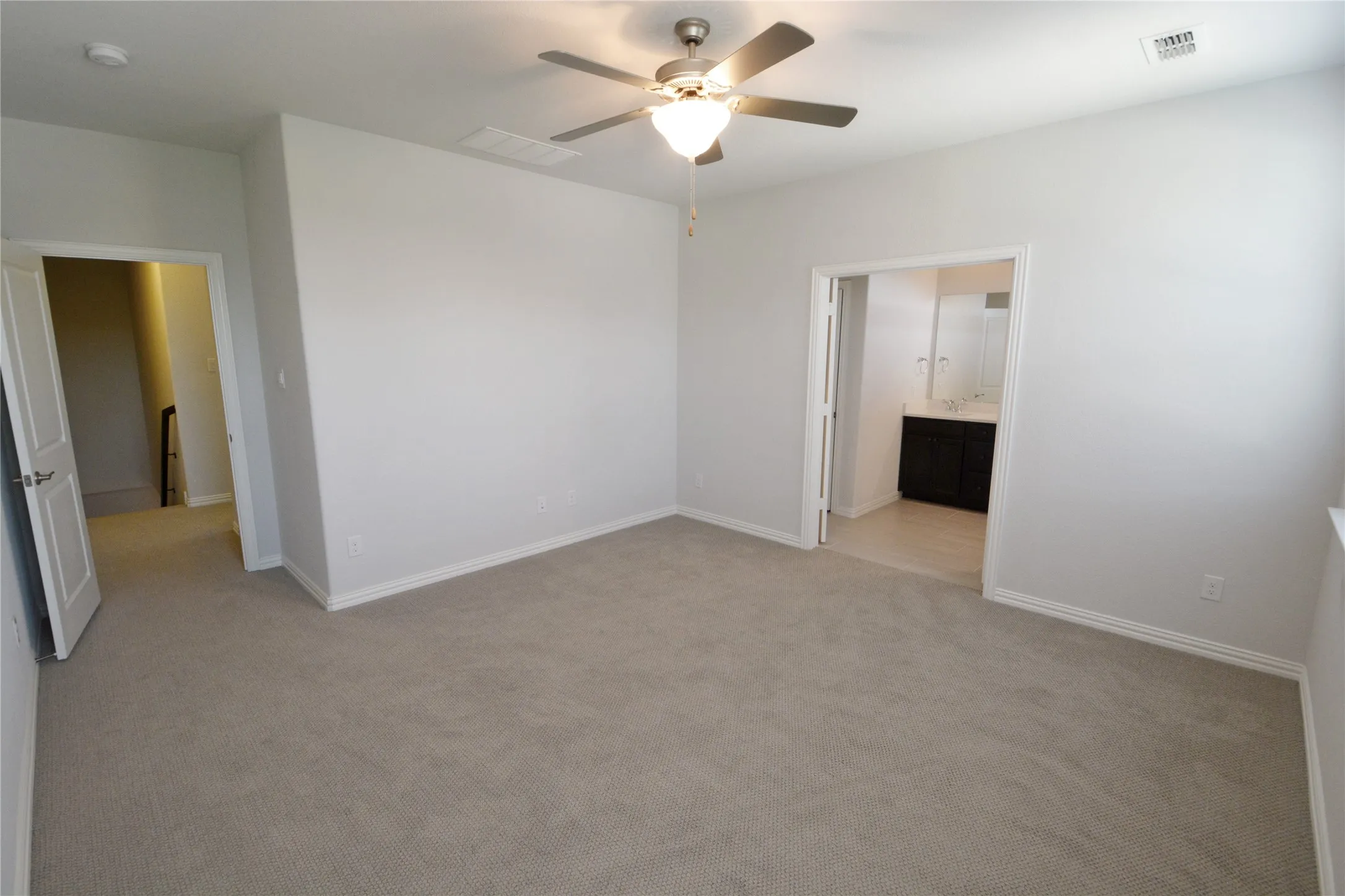 Single Family Residence For Rent in Collin County , 607 Ansley Way, Allen, Texas 75013, 3 Bedroom, 3 Bathroom, 2 Garage spaces, 1,913 Sqft, built in 2017, mls#21403402, Real Estate Agent in Allen, Homes For Rent in Collin county, Homes For Rent in Allen, Realtor in Allen Texas, Real Estate Brokerage Independent Realty Texas, Luminita Cordes Realtor