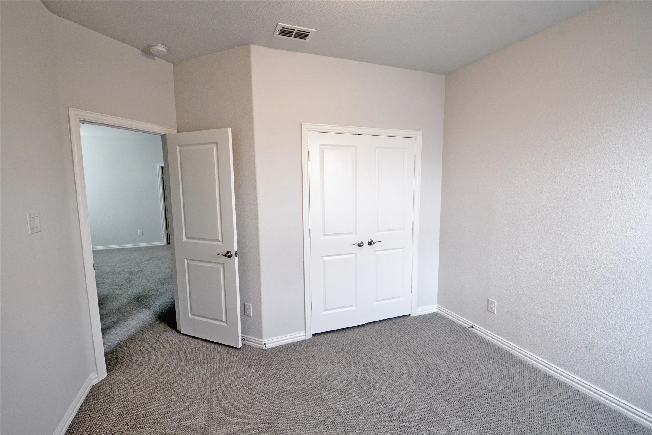 Single Family Residence For Rent in Collin County , 607 Ansley Way, Allen, Texas 75013, 3 Bedroom, 3 Bathroom, 2 Garage spaces, 1,913 Sqft, built in 2017, mls#21403402, Real Estate Agent in Allen, Homes For Rent in Collin county, Homes For Rent in Allen, Realtor in Allen Texas, Real Estate Brokerage Independent Realty Texas, Luminita Cordes Realtor