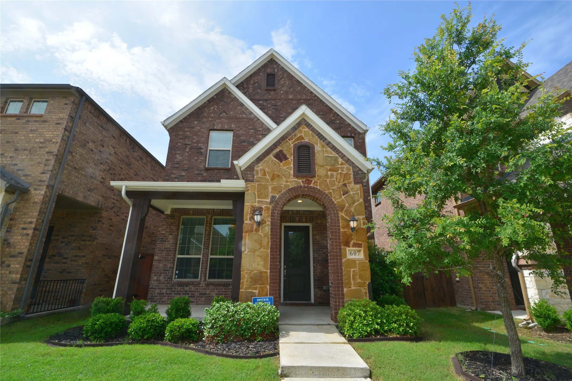 Single Family Residence For Rent in Collin County , 607 Ansley Way, Allen, Texas 75013, 3 Bedroom, 3 Bathroom, 2 Garage spaces, 1,913 Sqft, built in 2017, mls#21403402, Real Estate Agent in Allen, Homes For Rent in Collin county, Homes For Rent in Allen, Realtor in Allen Texas, Real Estate Brokerage Independent Realty Texas, Luminita Cordes Realtor