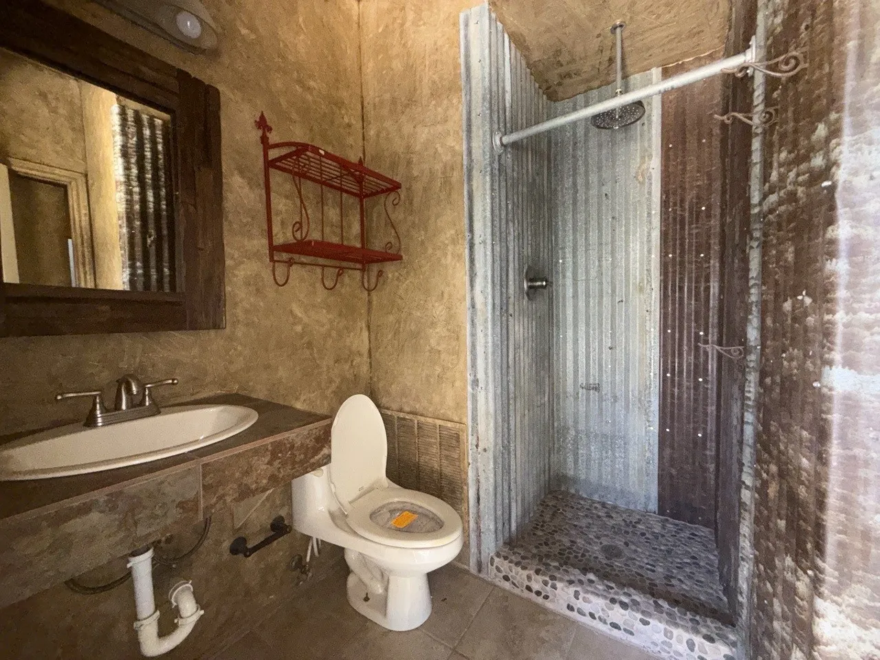 Single Family Residence For Sale in Navarro County , 1820 Maplewood Avenue, Corsicana, Texas 75110, 3 Bedroom, 4 Bathroom, 2 Garage spaces, 2,272 Sqft, built in 1950, mls#21398874, Real Estate Agent in Corsicana, Homes For Sale in Navarro county, Homes For Sale in Corsicana, Realtor in Corsicana Texas, Real Estate Brokerage Independent Realty Texas, Luminita Cordes Realtor