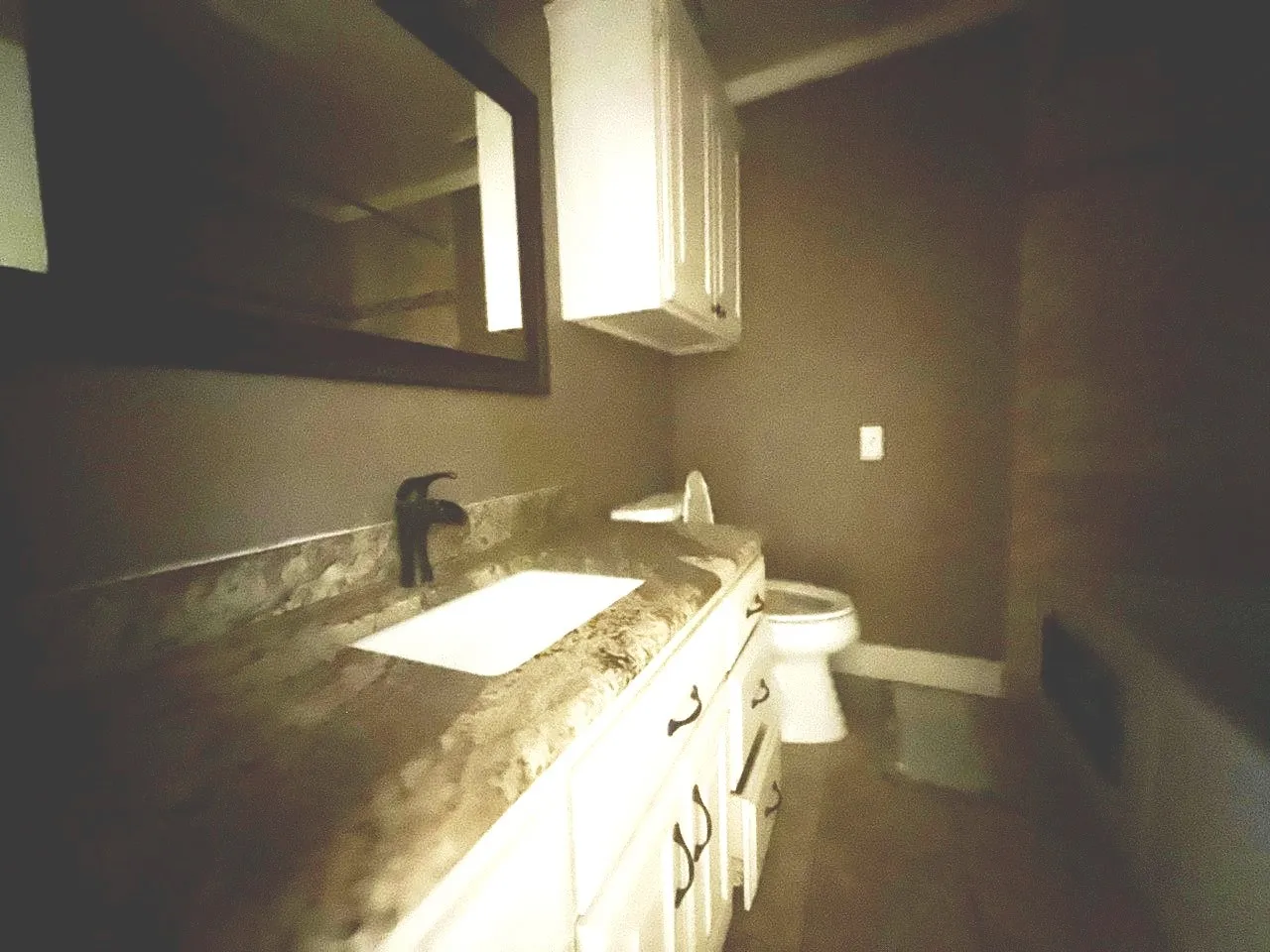 Single Family Residence For Sale in Navarro County , 1820 Maplewood Avenue, Corsicana, Texas 75110, 3 Bedroom, 4 Bathroom, 2 Garage spaces, 2,272 Sqft, built in 1950, mls#21398874, Real Estate Agent in Corsicana, Homes For Sale in Navarro county, Homes For Sale in Corsicana, Realtor in Corsicana Texas, Real Estate Brokerage Independent Realty Texas, Luminita Cordes Realtor