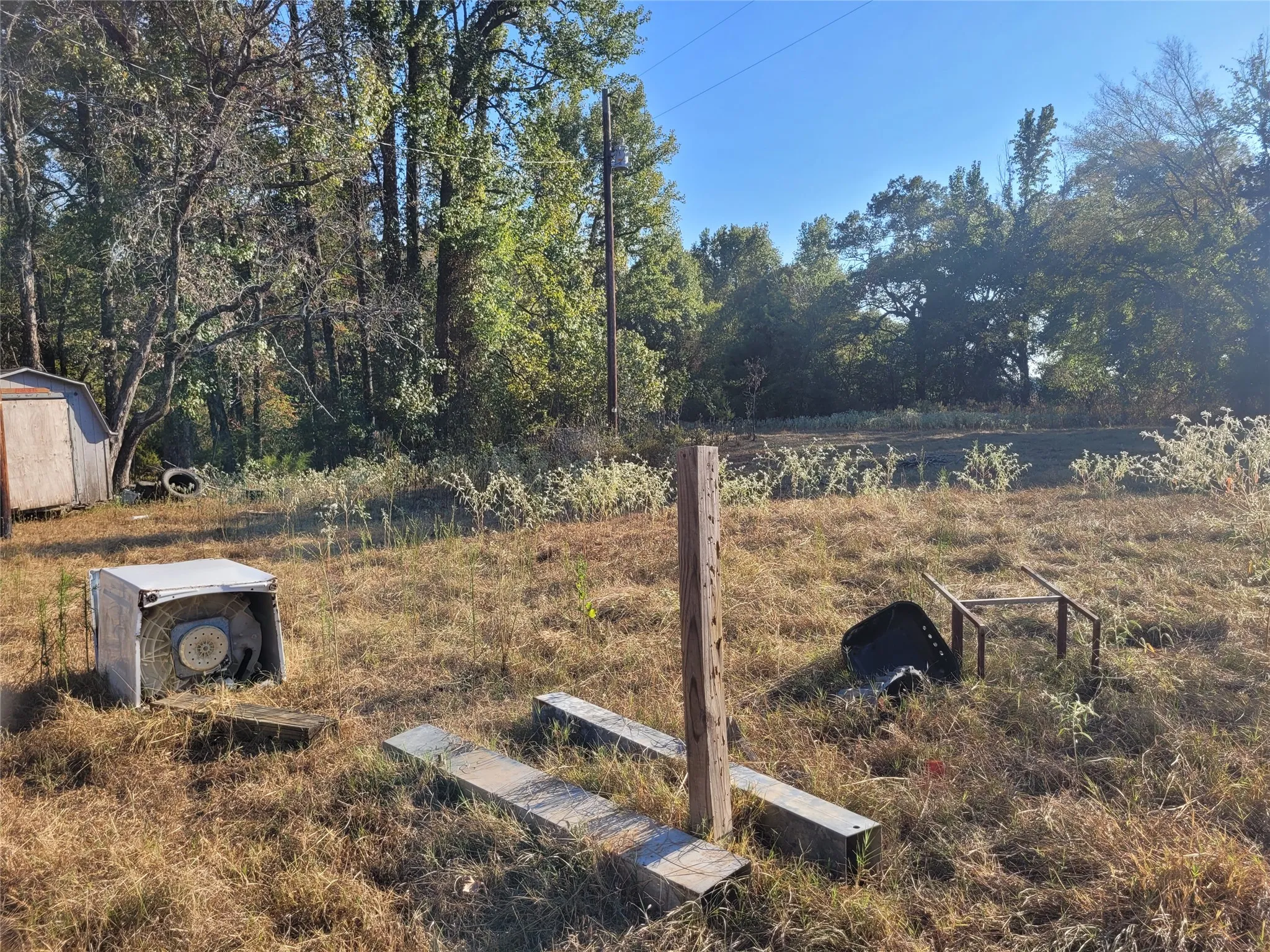 Single Family Residence For Sale in Red River (TX) County , 17109 FM 195, Detroit, Texas 75436, 3 Bedroom, 2 Bathroom, Garage spaces, 1,120 Sqft, built in 1968, mls#21403413, Real Estate Agent in Detroit, Homes For Sale in Red River (TX) county, Homes For Sale in Detroit, Realtor in Detroit Texas, Real Estate Brokerage Independent Realty Texas, Luminita Cordes Realtor
