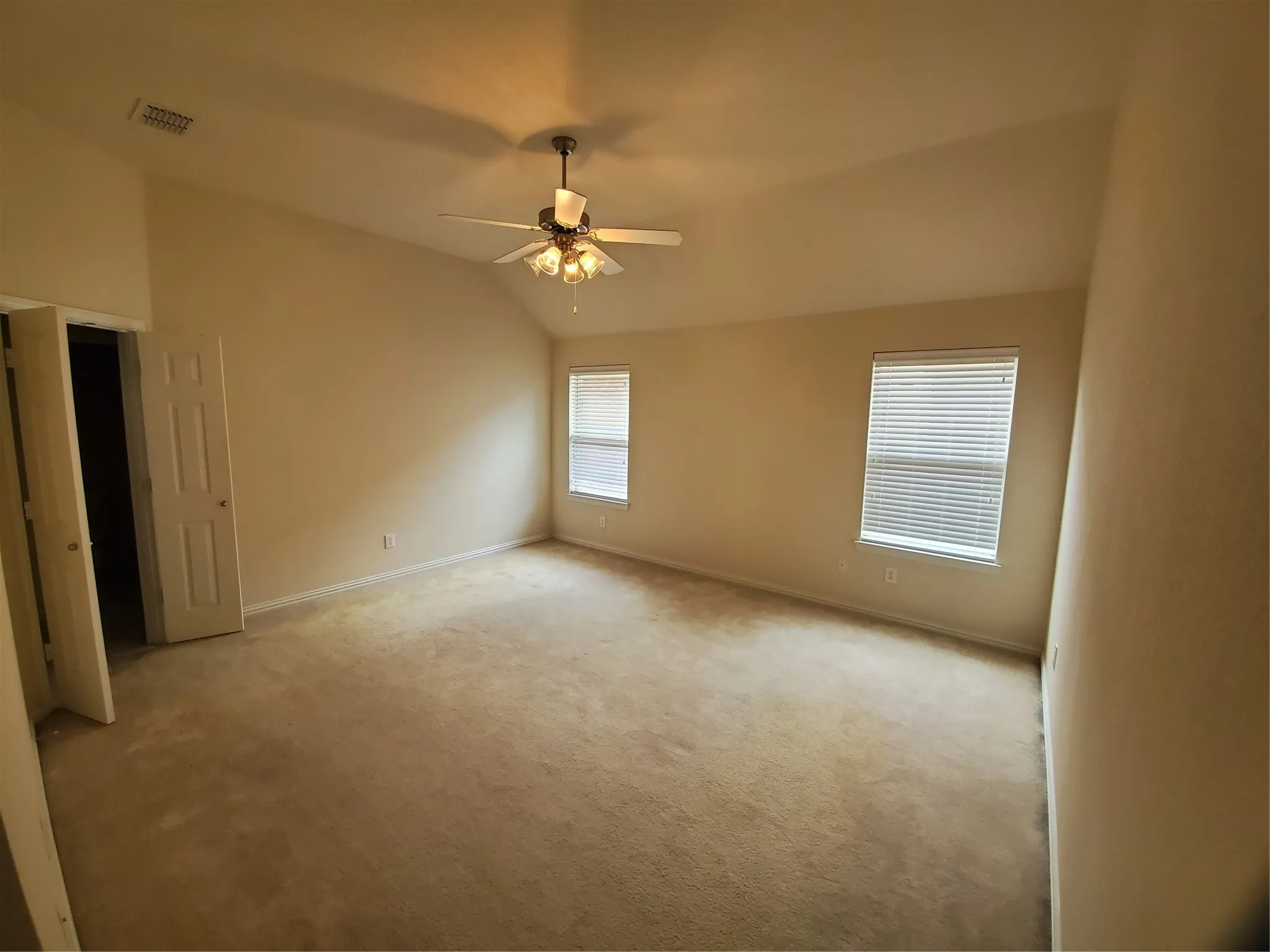Single Family Residence For Rent in Tarrant County , 12113 Durango Root Drive, Fort Worth, Texas 76244, 4 Bedroom, 2 Bathroom, 2 Garage spaces, 2,092 Sqft, built in 2008, mls#21403432, Real Estate Agent in Fort Worth, Homes For Rent in Tarrant county, Homes For Rent in Fort Worth, Realtor in Fort Worth Texas, Real Estate Brokerage Independent Realty Texas, Luminita Cordes Realtor