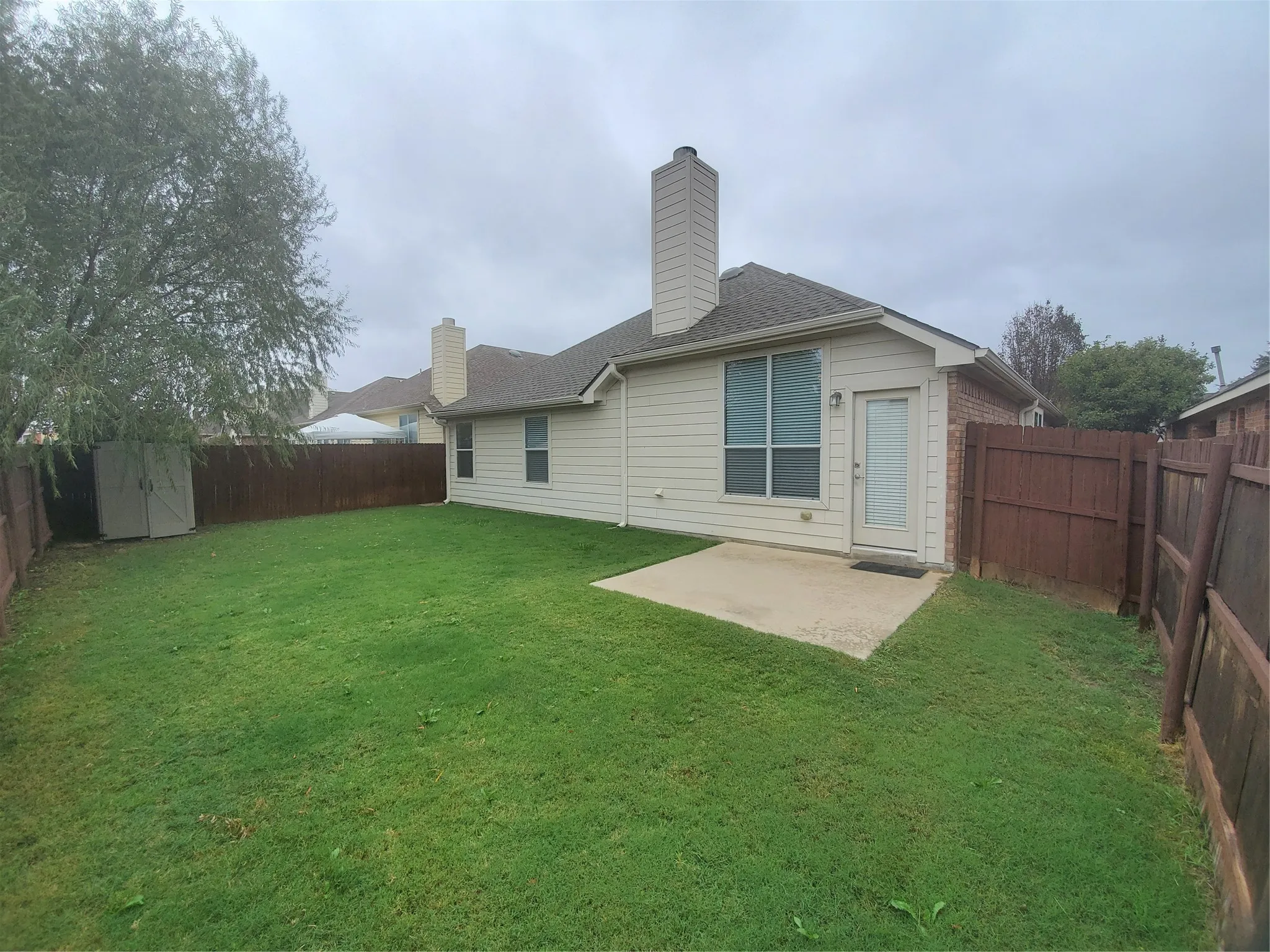 Single Family Residence For Rent in Tarrant County , 12113 Durango Root Drive, Fort Worth, Texas 76244, 4 Bedroom, 2 Bathroom, 2 Garage spaces, 2,092 Sqft, built in 2008, mls#21403432, Real Estate Agent in Fort Worth, Homes For Rent in Tarrant county, Homes For Rent in Fort Worth, Realtor in Fort Worth Texas, Real Estate Brokerage Independent Realty Texas, Luminita Cordes Realtor