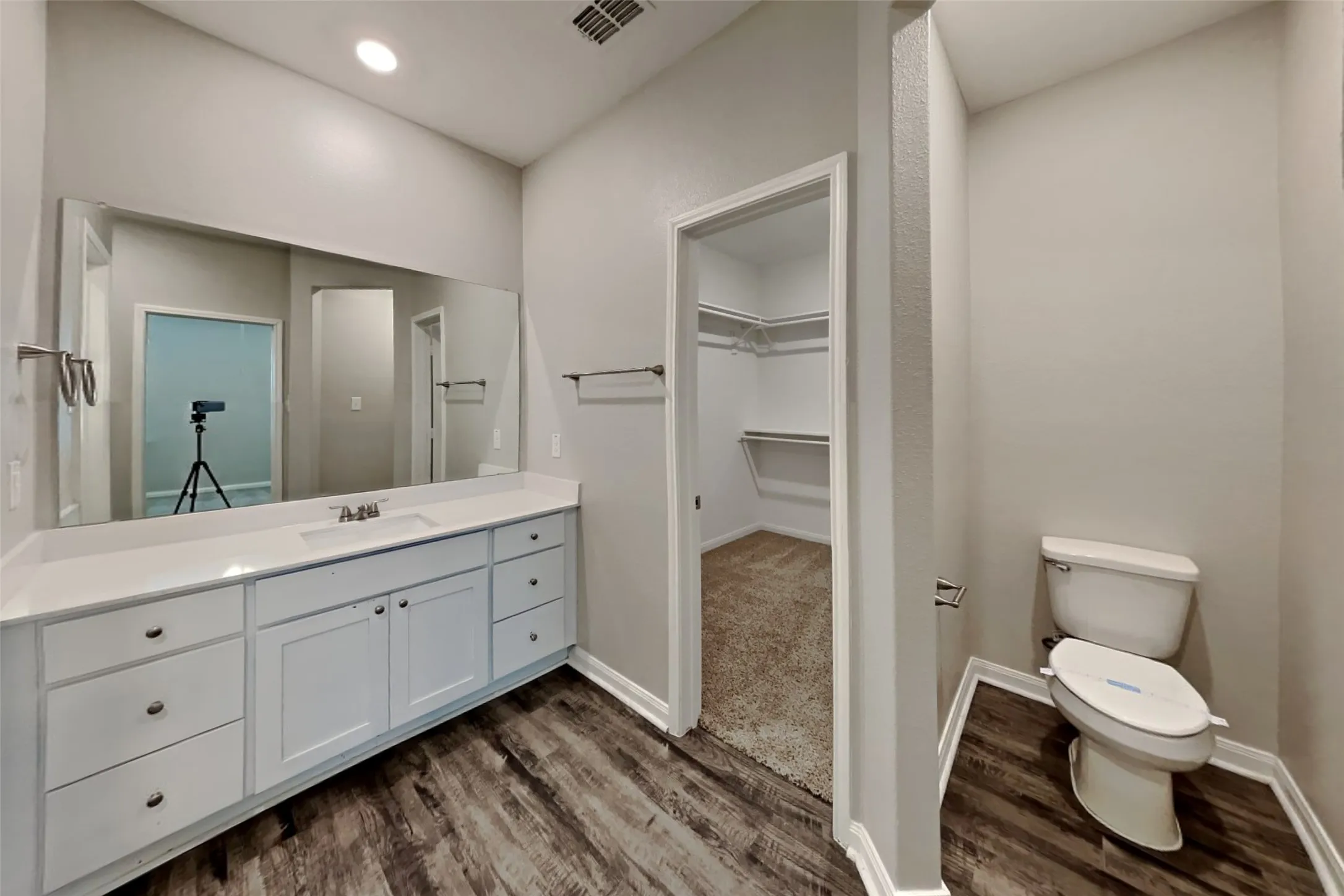 Single Family Residence For Rent in Tarrant County , 8304 Smokey Creek Pass, Fort Worth, Texas 76179, 4 Bedroom, 2 Bathroom, 2 Garage spaces, 1,724 Sqft, built in 2020, mls#21403434, Real Estate Agent in Fort Worth, Homes For Rent in Tarrant county, Homes For Rent in Fort Worth, Realtor in Fort Worth Texas, Real Estate Brokerage Independent Realty Texas, Luminita Cordes Realtor