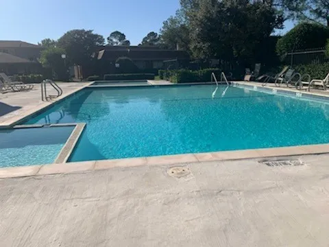 Townhouse For Sale in Dallas County , 2717 Stonehaven Court, Irving, Texas 75038, 3 Bedroom, 3 Bathroom, Garage spaces, 1,325 Sqft, built in 1973, mls#21399526, Real Estate Agent in Irving, Homes For Sale in Dallas county, Homes For Sale in Irving, Realtor in Irving Texas, Real Estate Brokerage Independent Realty Texas, Luminita Cordes Realtor
