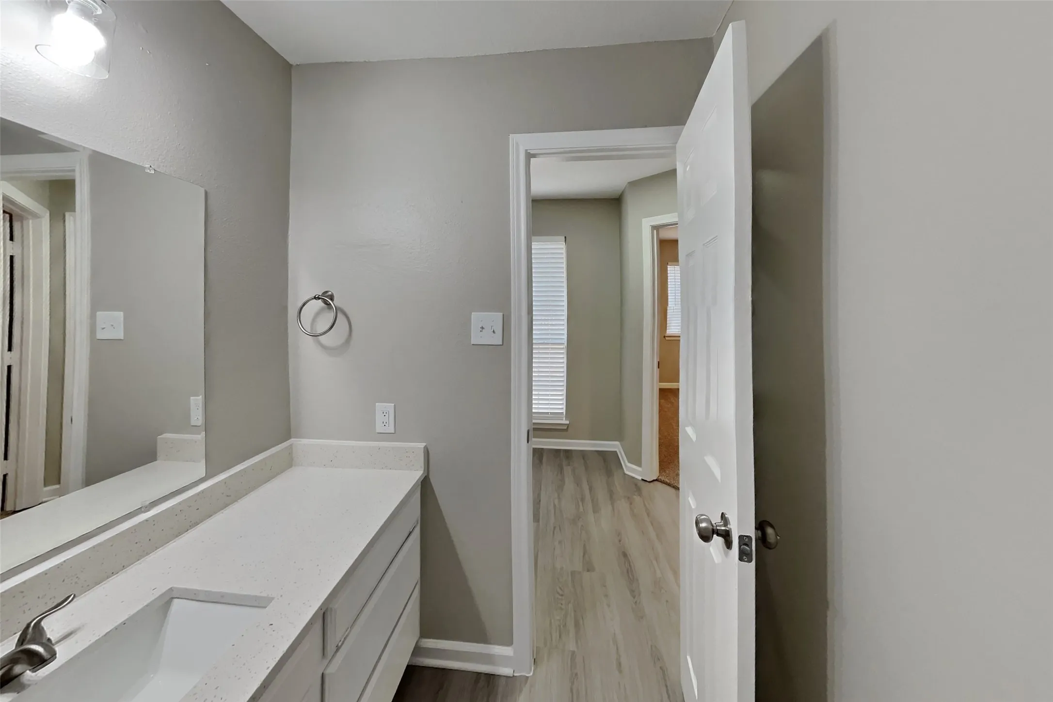 Single Family Residence For Rent in Tarrant County , 7512 Lake Arrowhead Drive, Fort Worth, Texas 76137, 3 Bedroom, 2 Bathroom, 2 Garage spaces, 1,639 Sqft, built in 1989, mls#21403435, Real Estate Agent in Fort Worth, Homes For Rent in Tarrant county, Homes For Rent in Fort Worth, Realtor in Fort Worth Texas, Real Estate Brokerage Independent Realty Texas, Luminita Cordes Realtor