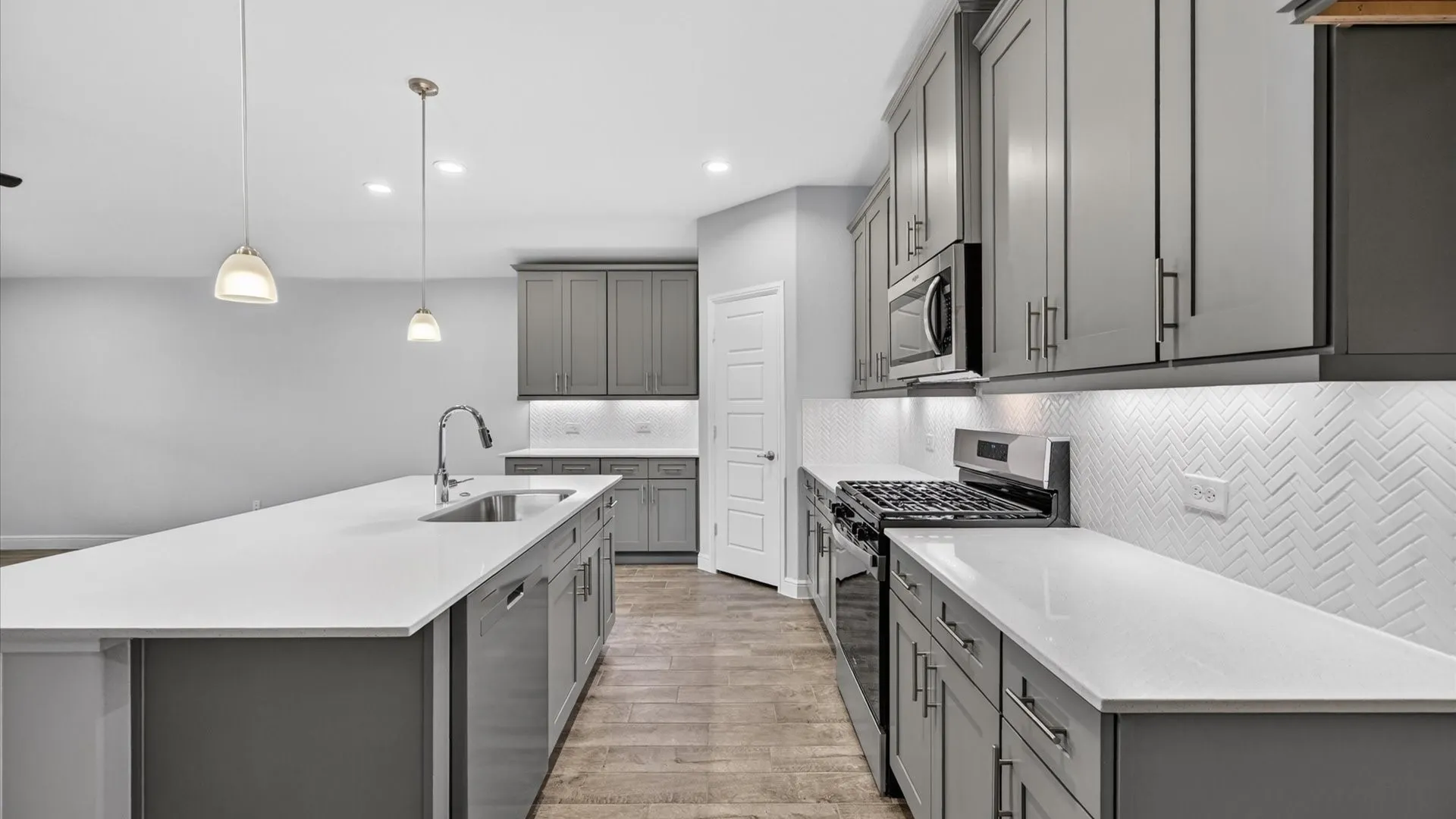 Single Family Residence For Sale in Ellis County , 3344 PIER VIEW Street, Grand Prairie, Texas 76065, 4 Bedroom, 2 Bathroom, 3 Garage spaces, 2,215 Sqft, built in 2026, mls#21401363, Real Estate Agent in Grand Prairie, Homes For Sale in Ellis county, Homes For Sale in Grand Prairie, Realtor in Grand Prairie Texas, Real Estate Brokerage Independent Realty Texas, Luminita Cordes Realtor